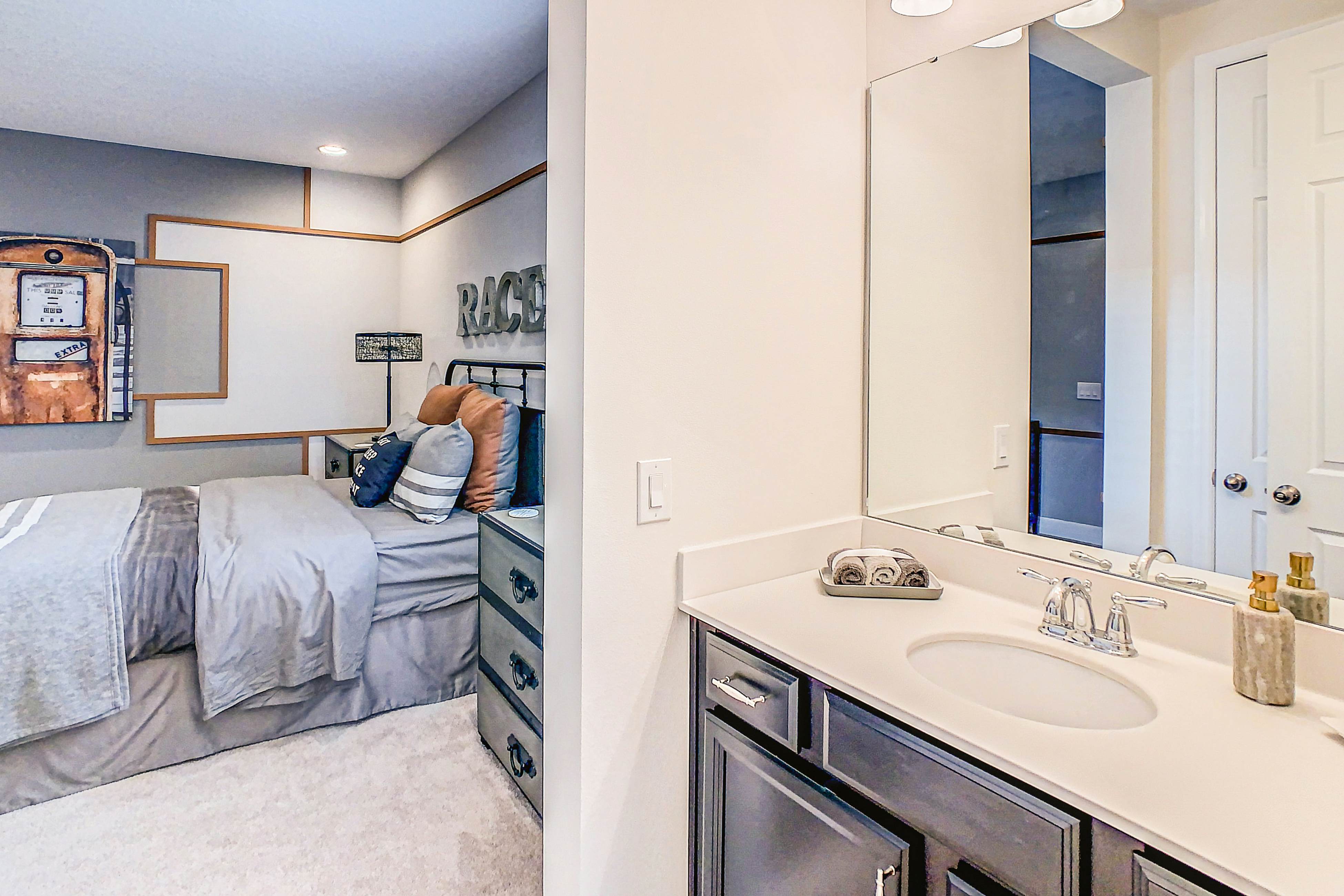 SLA112-9010-7-P - Pelican Cove - Solara Resort