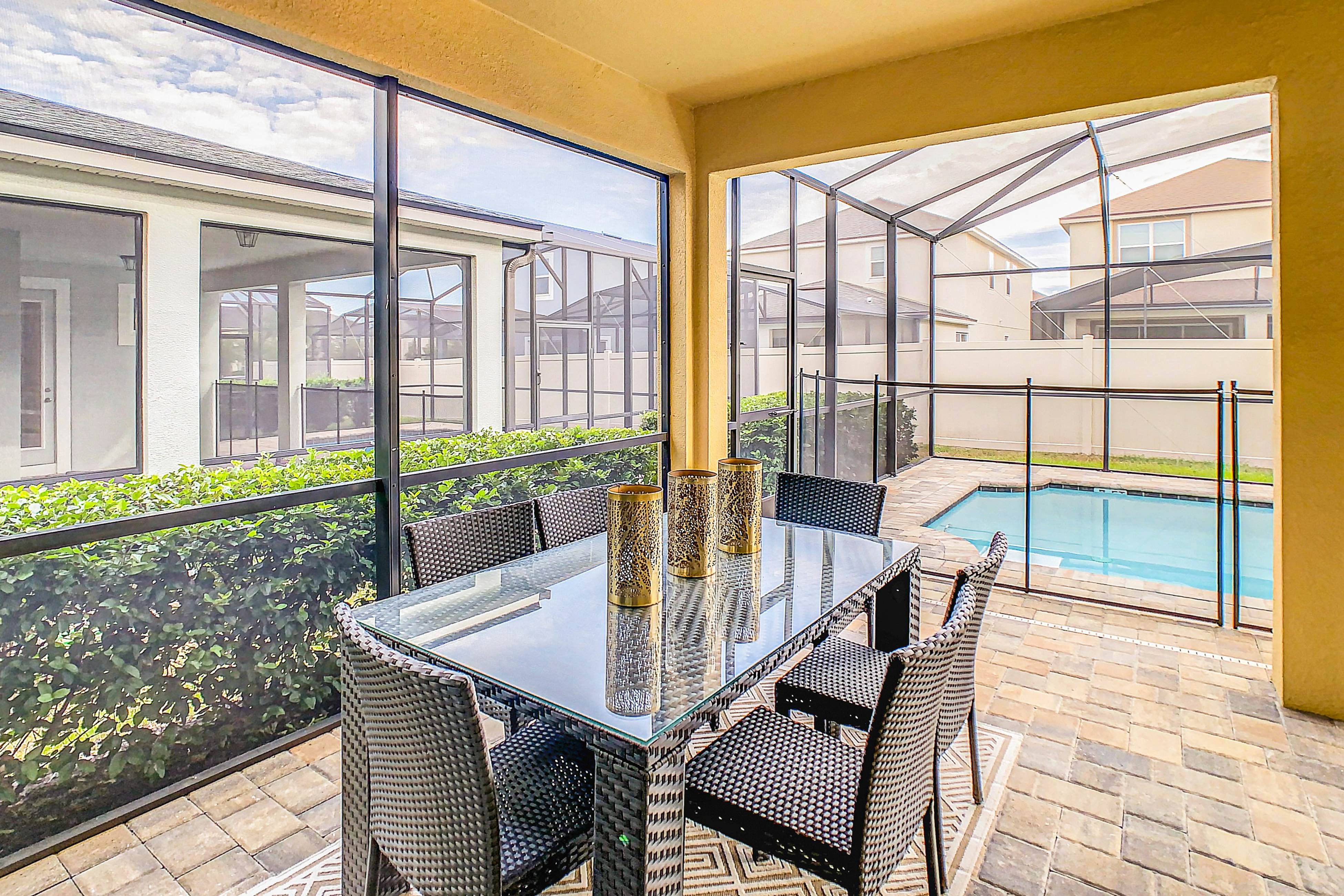 SLA112-9010-7-P - Pelican Cove - Solara Resort