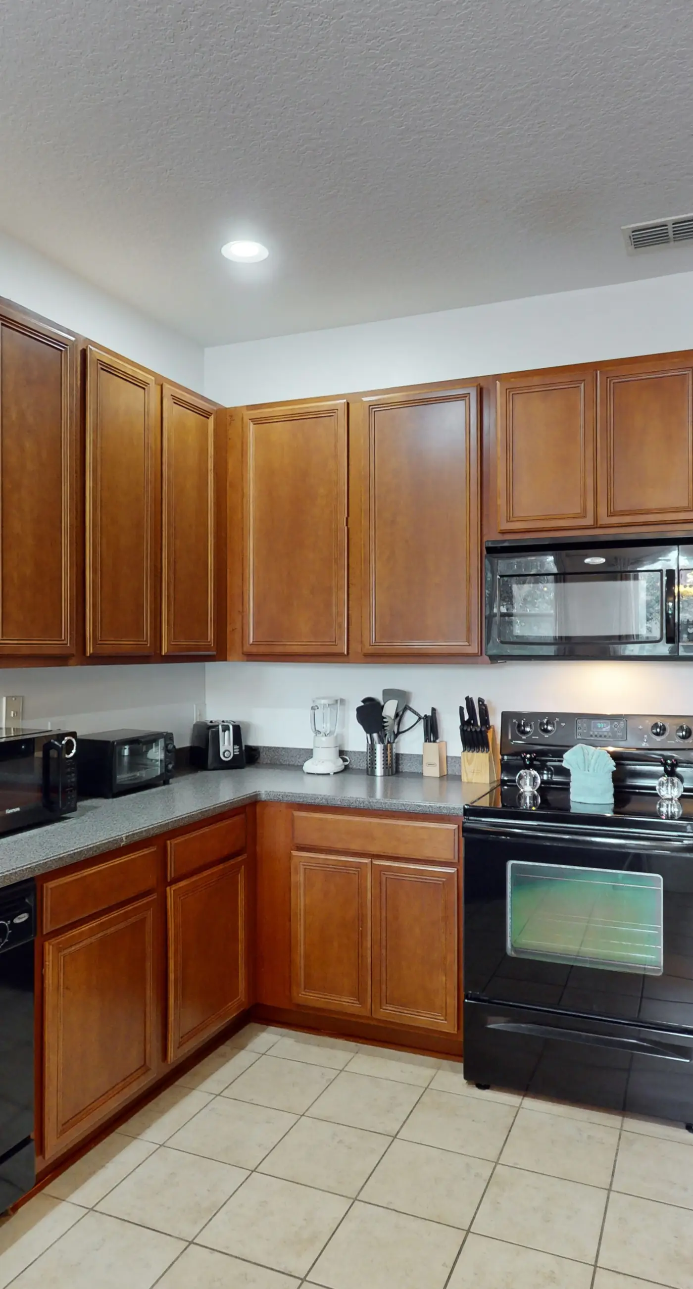 CB103-5156-3 - Comfy Escape - Compass Bay Resort