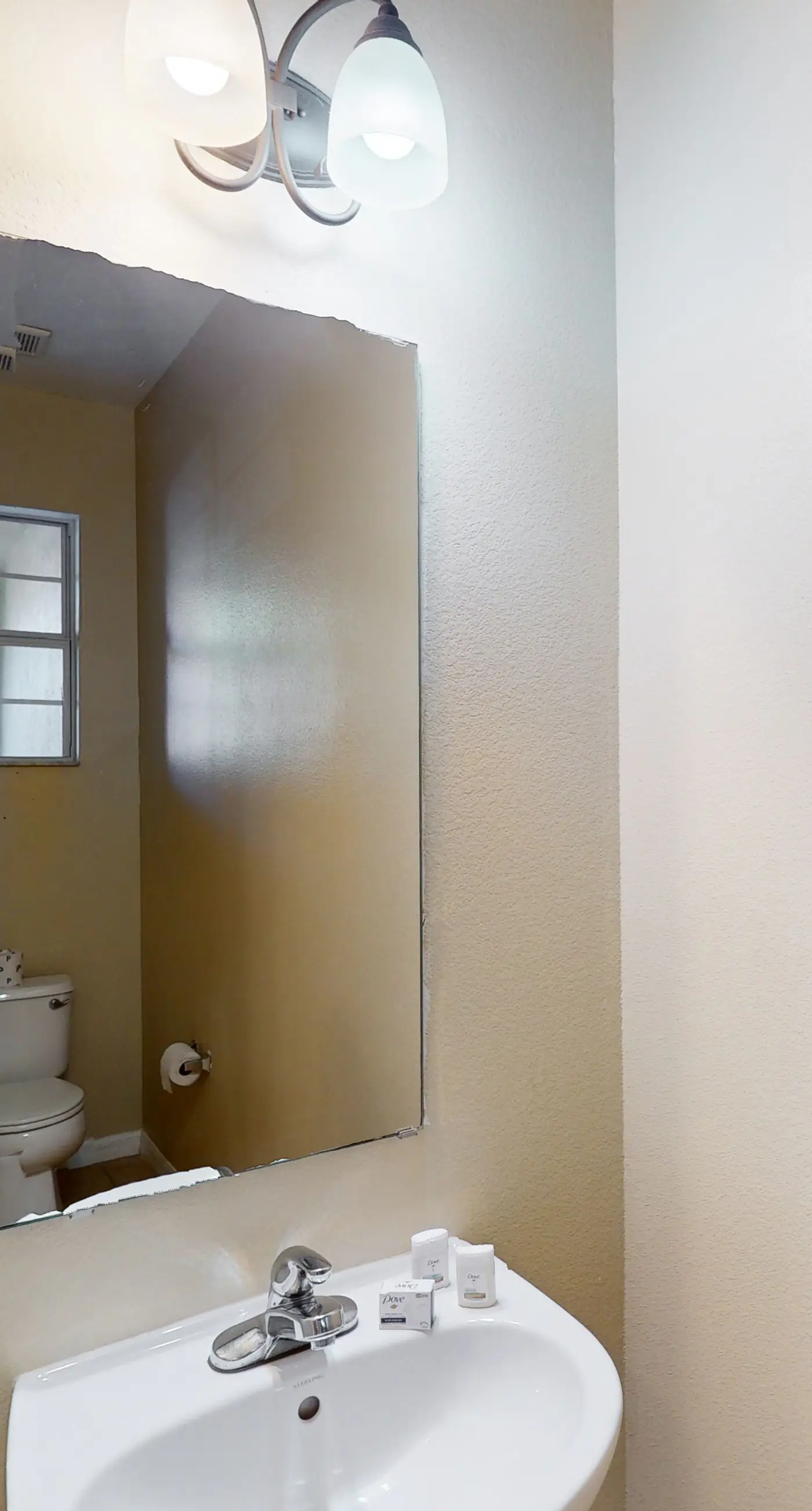 CB103-5156-3 - Comfy Escape - Compass Bay Resort