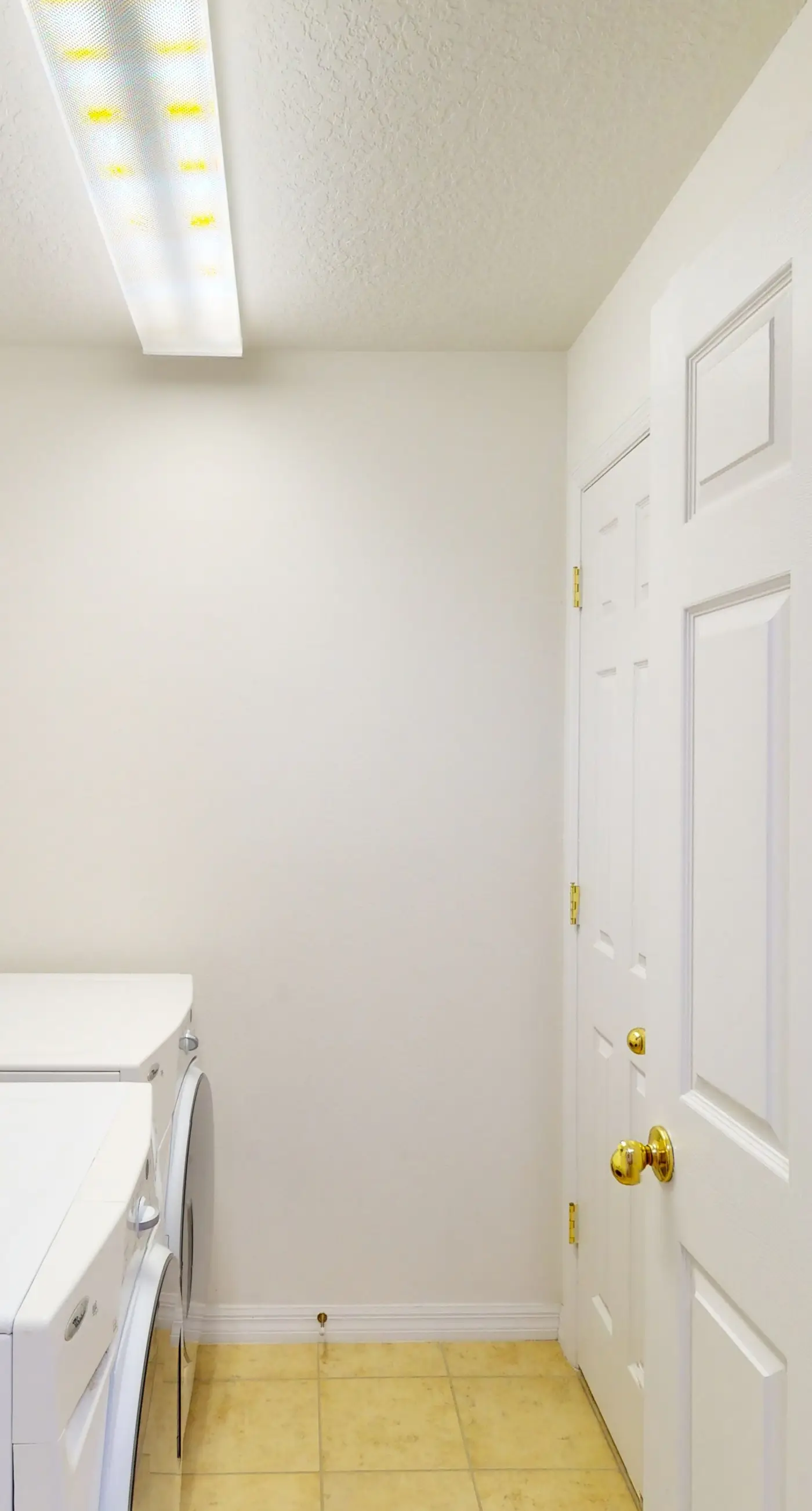 CB103-5156-3 - Comfy Escape - Compass Bay Resort