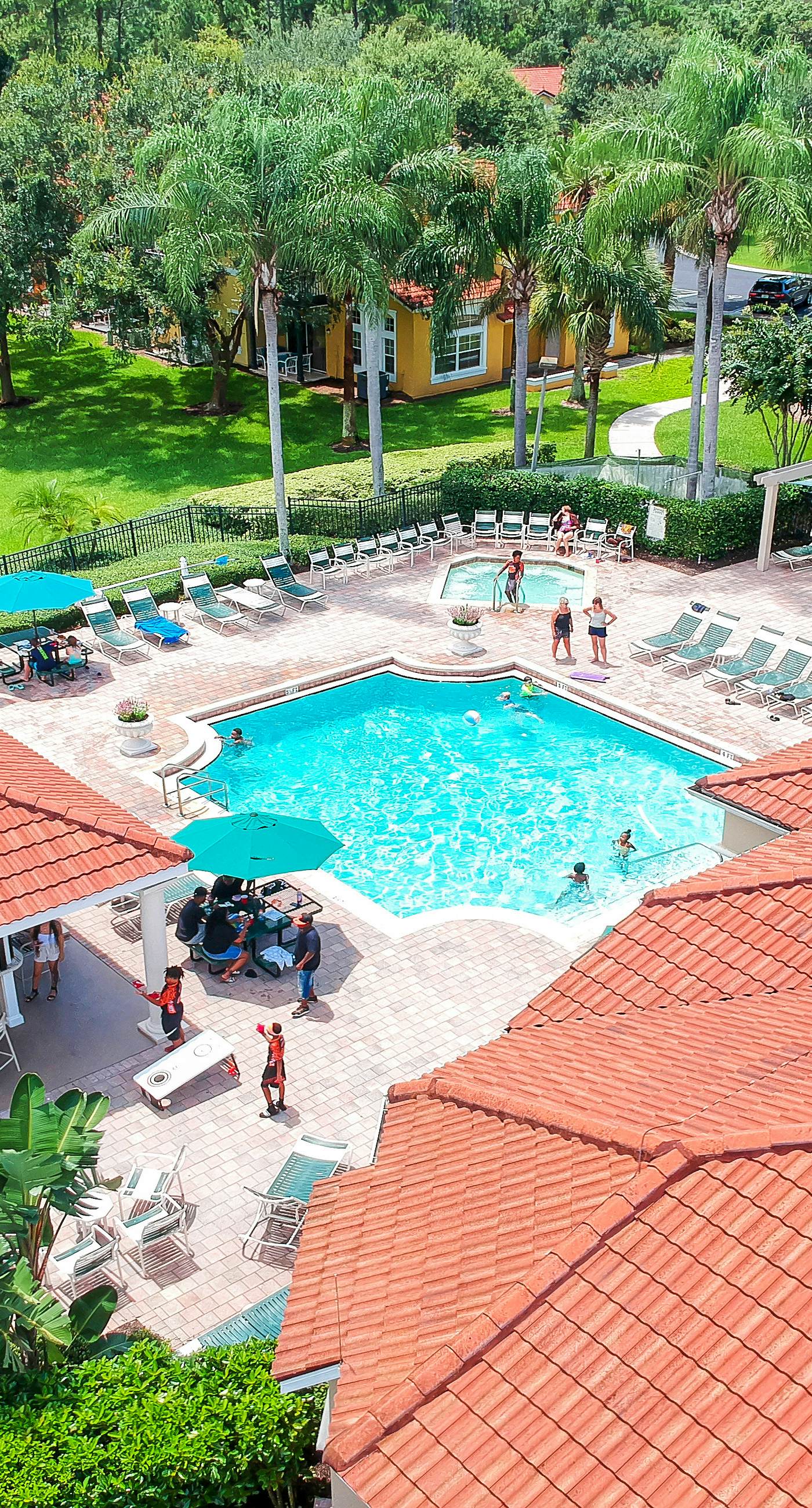 EMI106-2752-7-P-Sunny and Serene - Emerald Island Resort