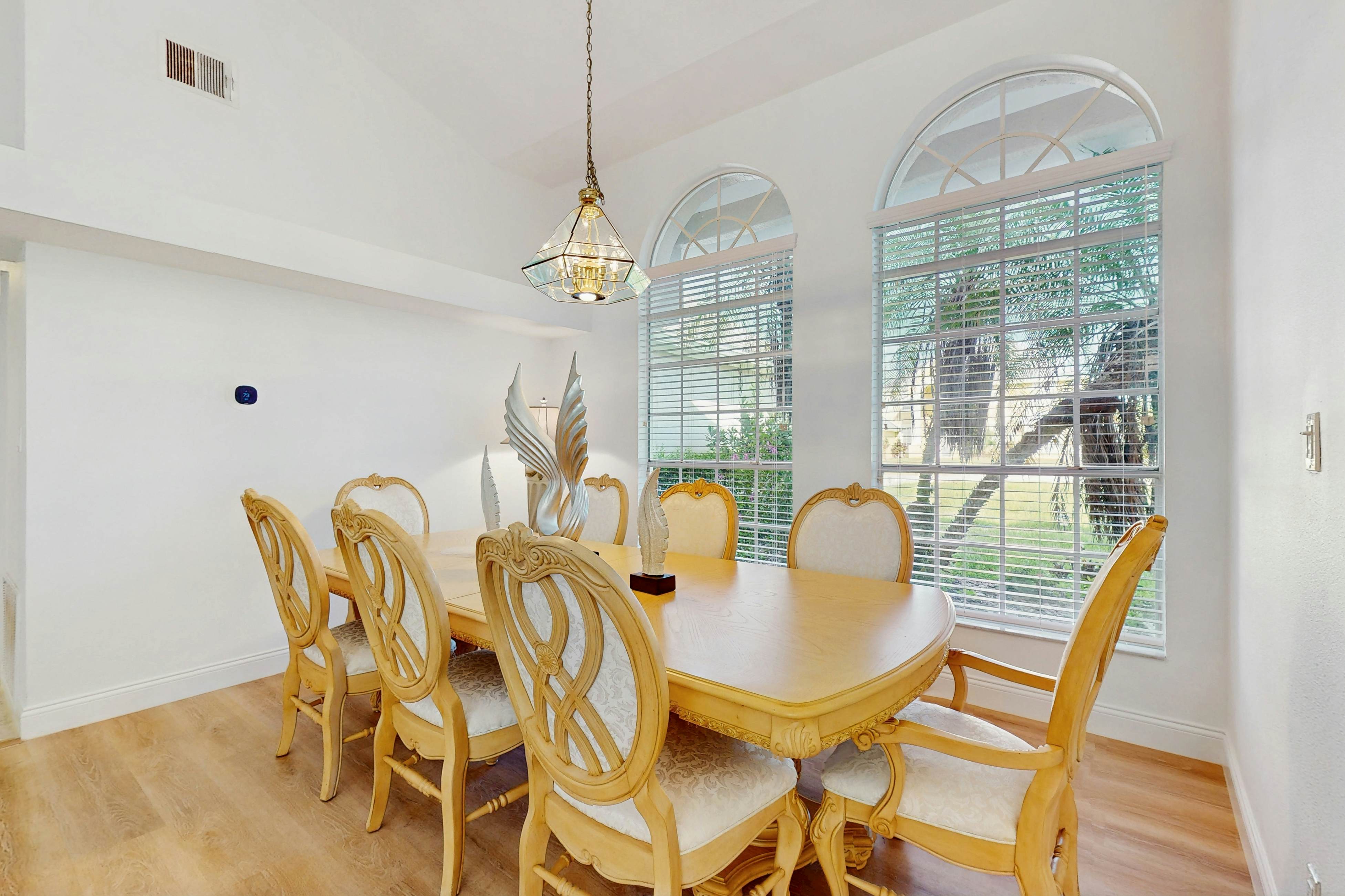 KIS102-2356-5-P - Family Haven