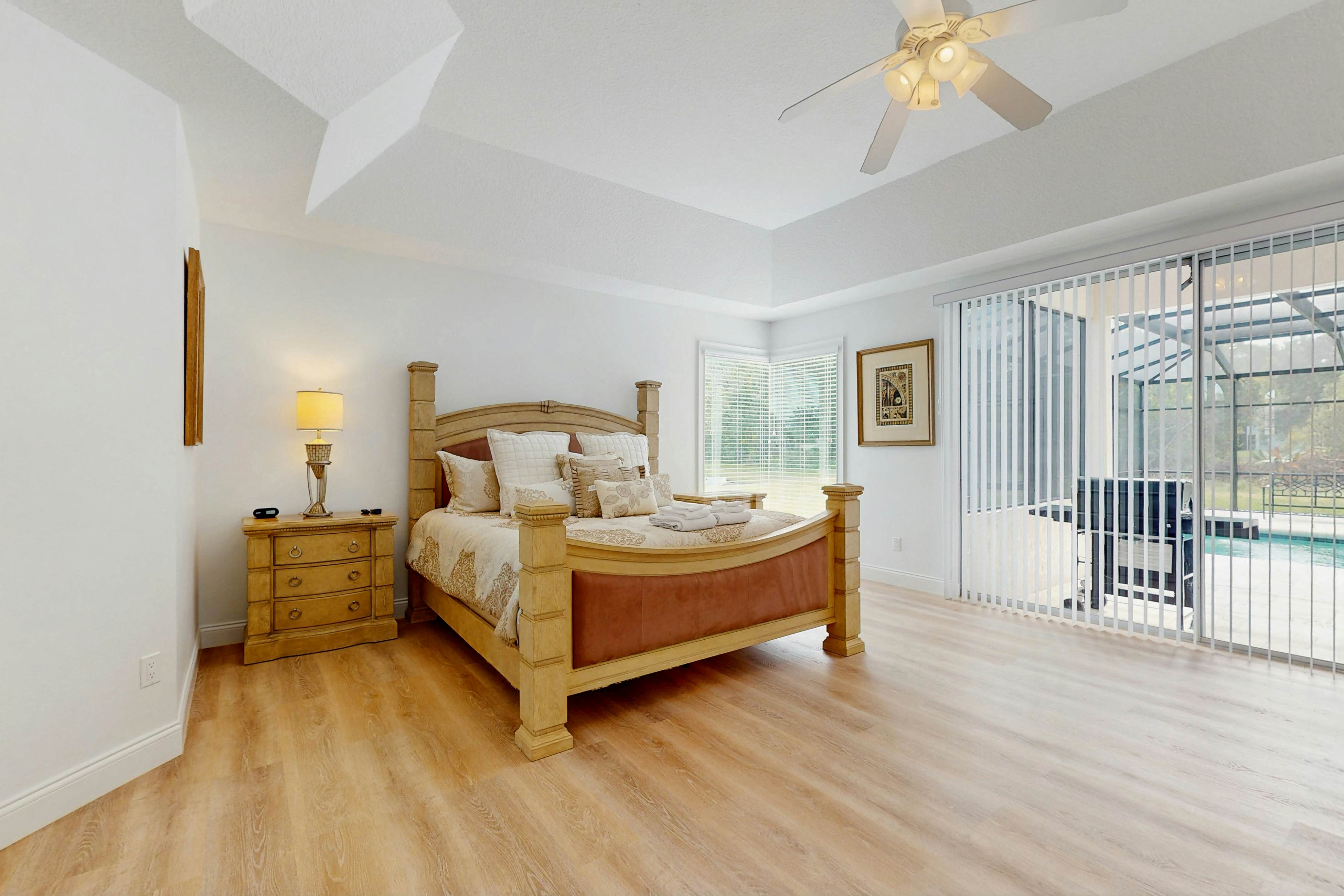 KIS102-2356-5-P - Family Haven