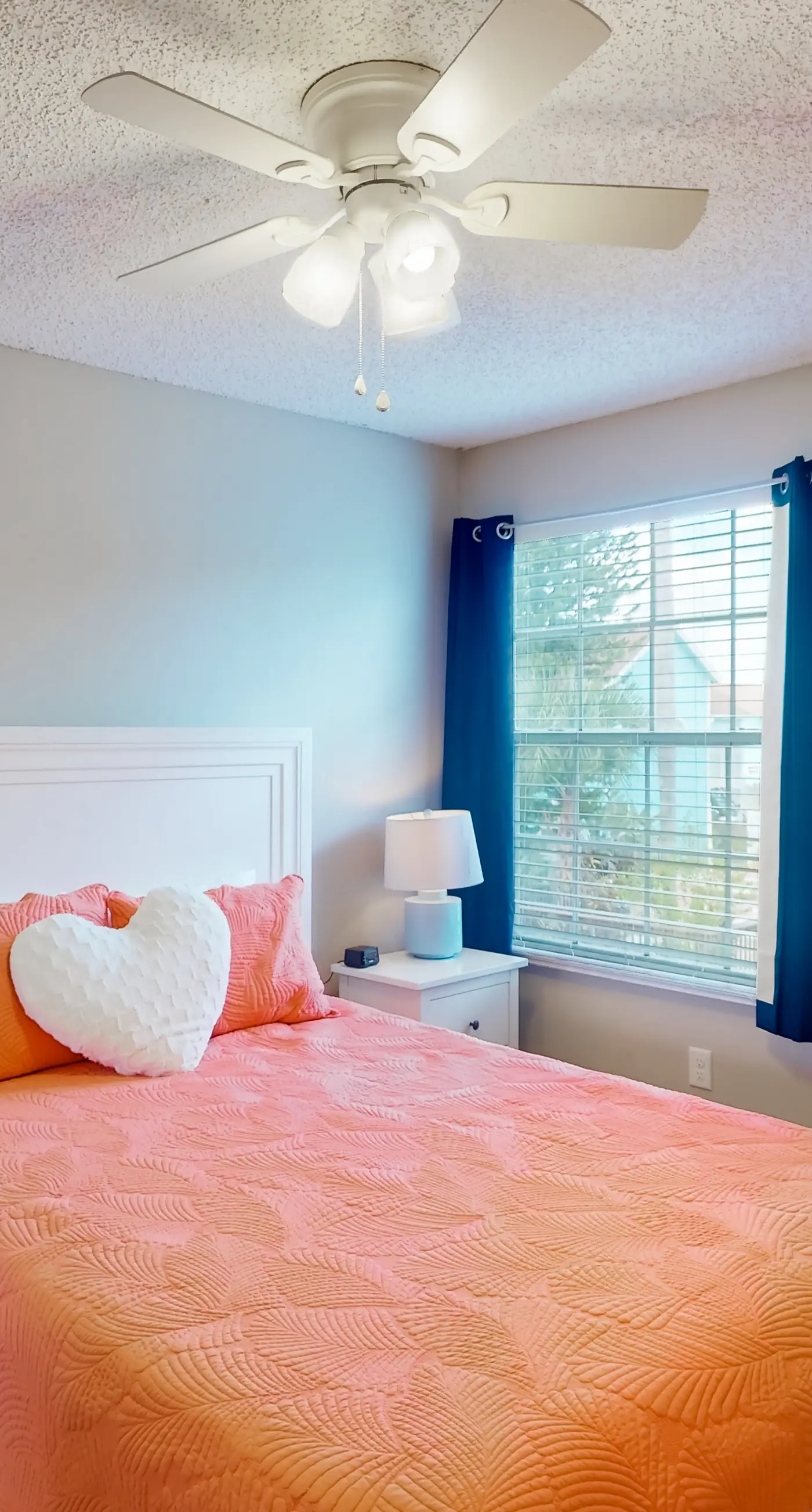 VS101-2723-156-3 - Blue Crush