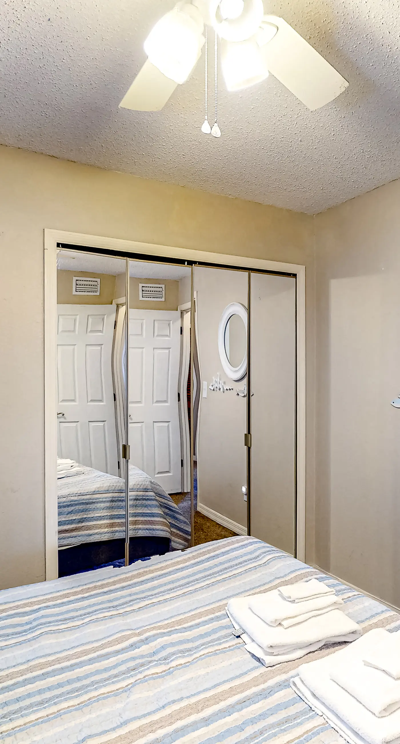 VS101-2723-156-3 - Blue Crush