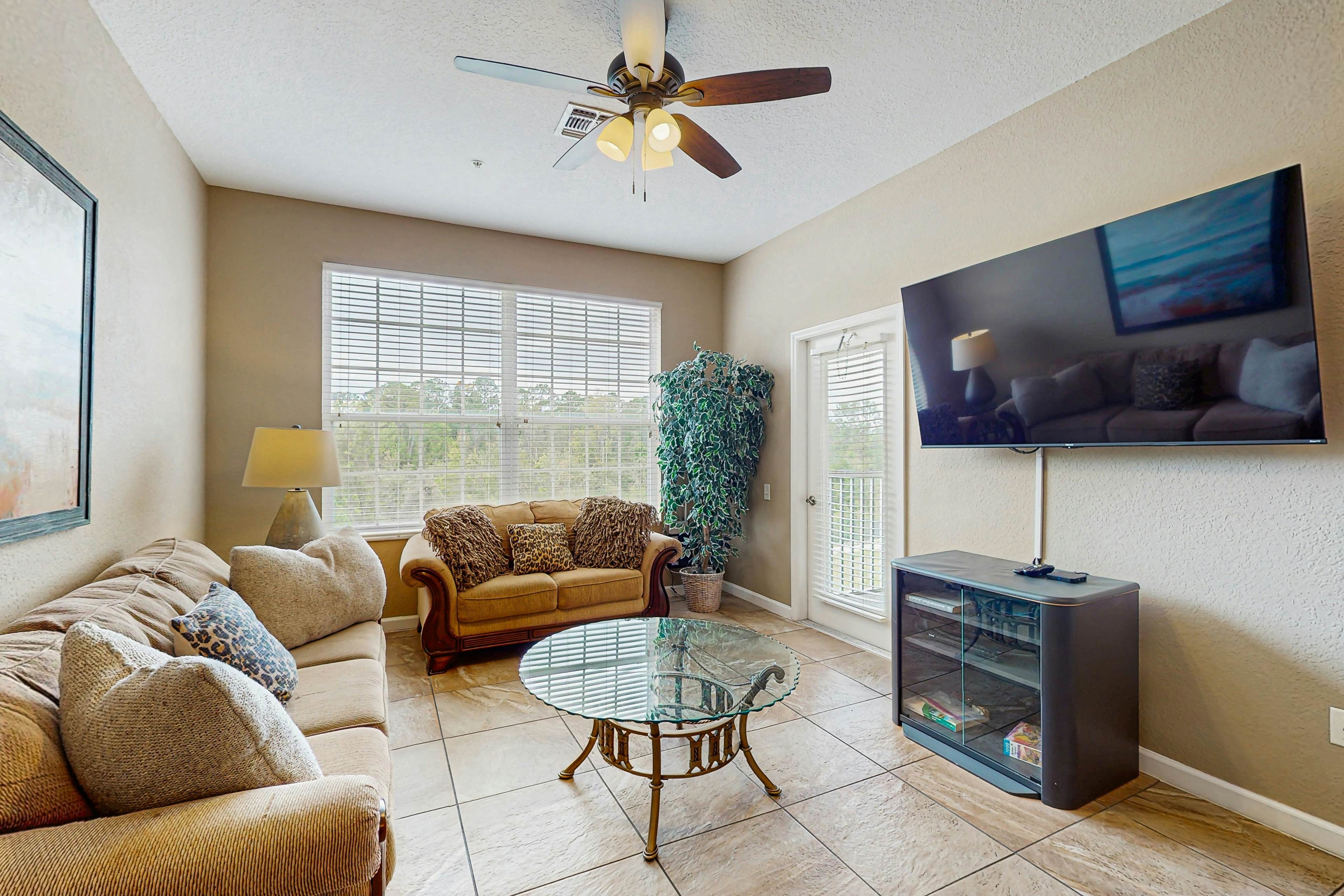 WP101-2308-205-3 - Silver Dream Retreat