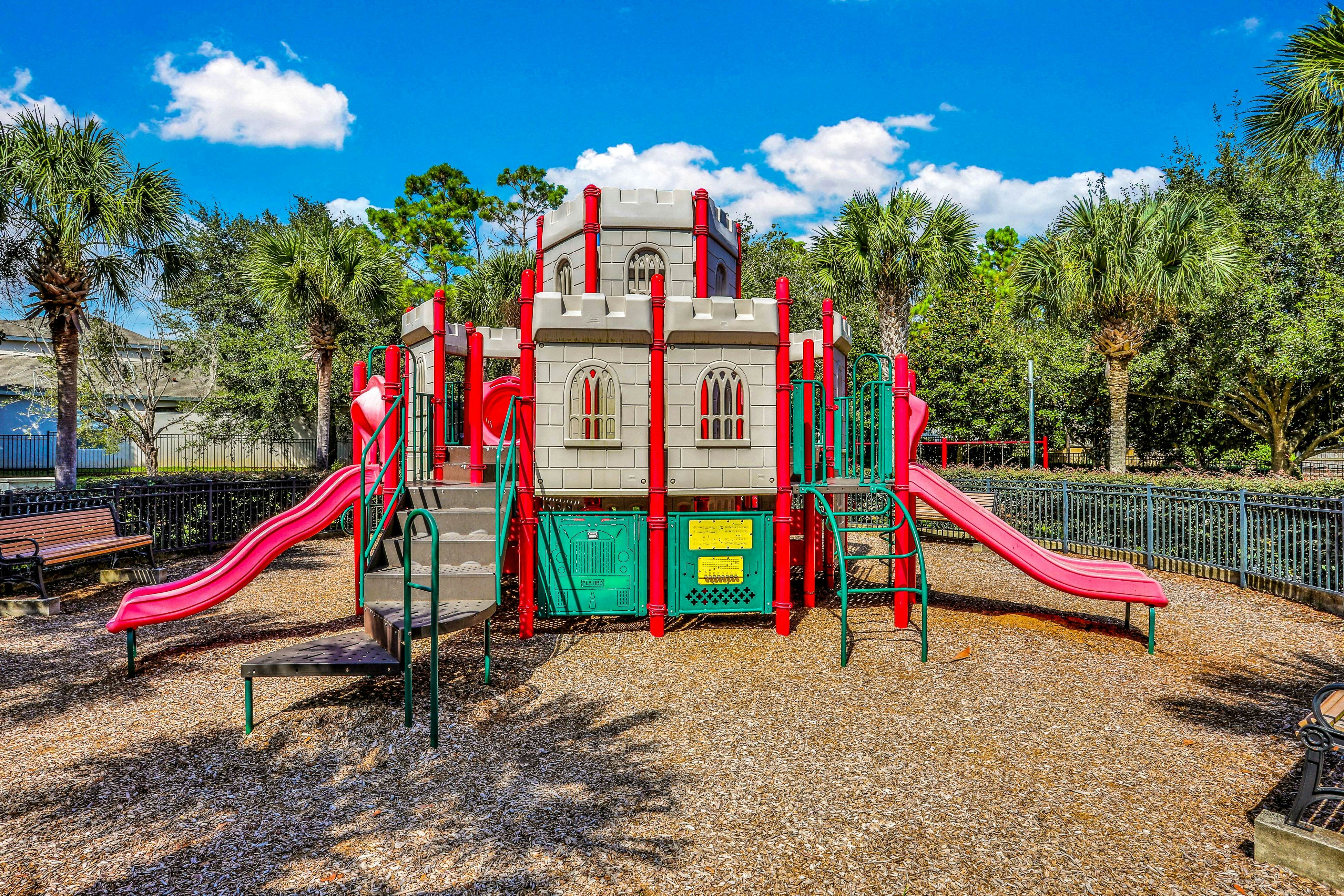 WP101-2308-205-3 - Silver Dream Retreat