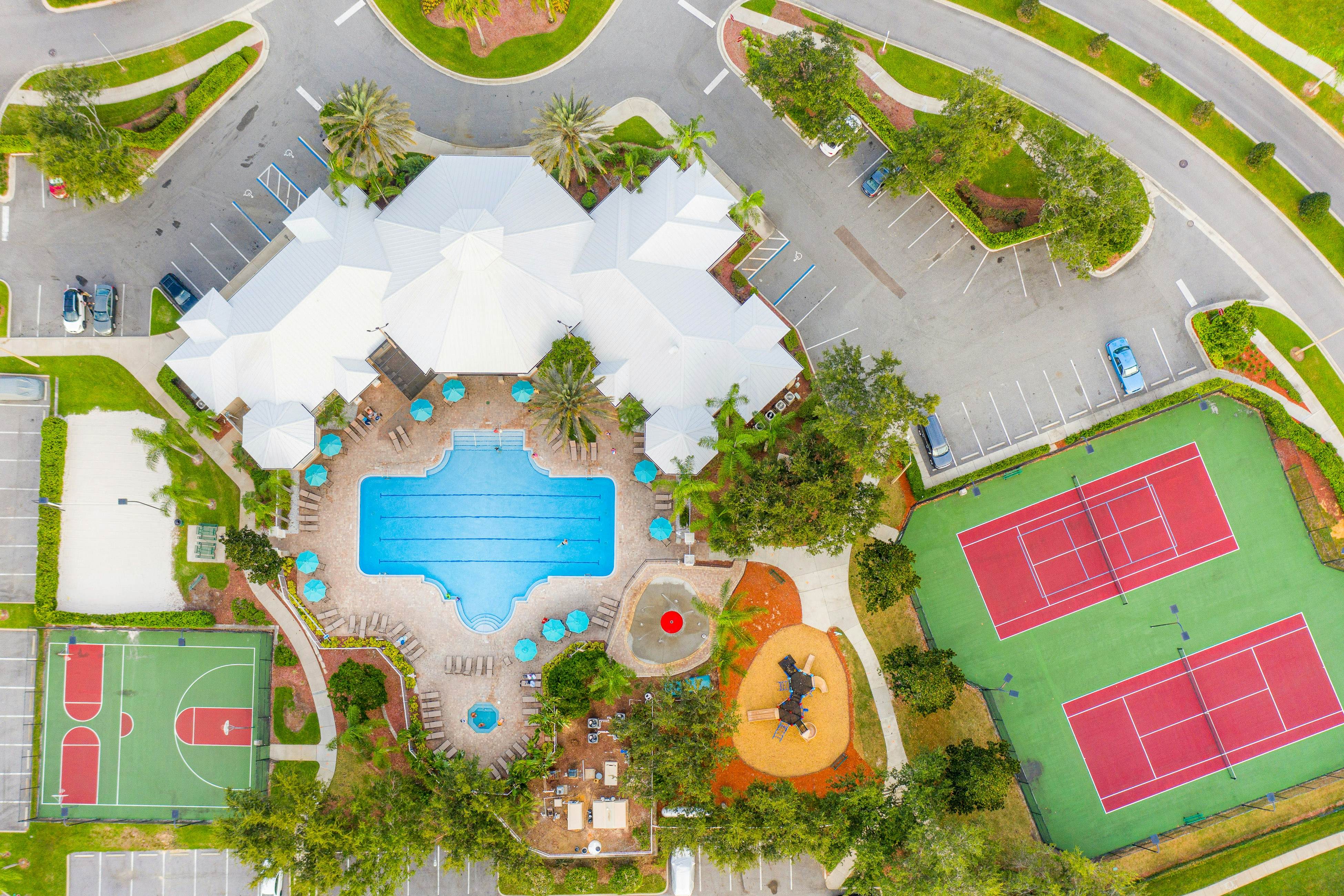 WP101-2308-205-3 - Silver Dream Retreat