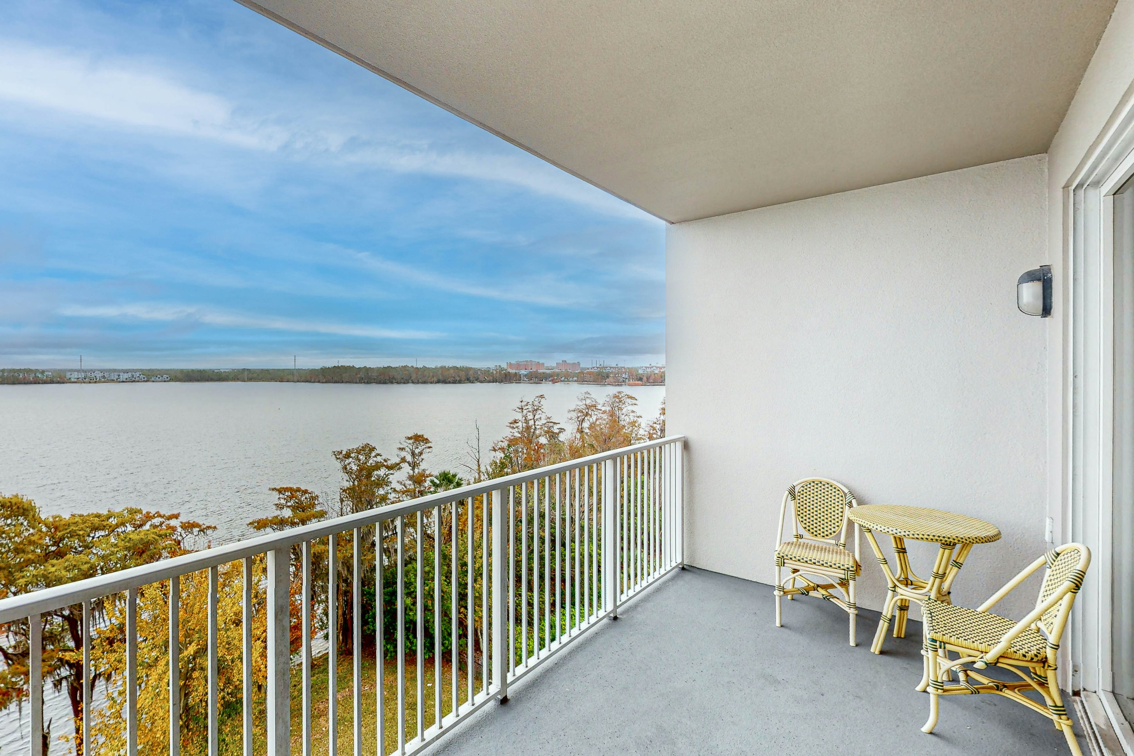 BLU120-13427-2-0506-1 - Blue Heron Beach Resort 2-0506