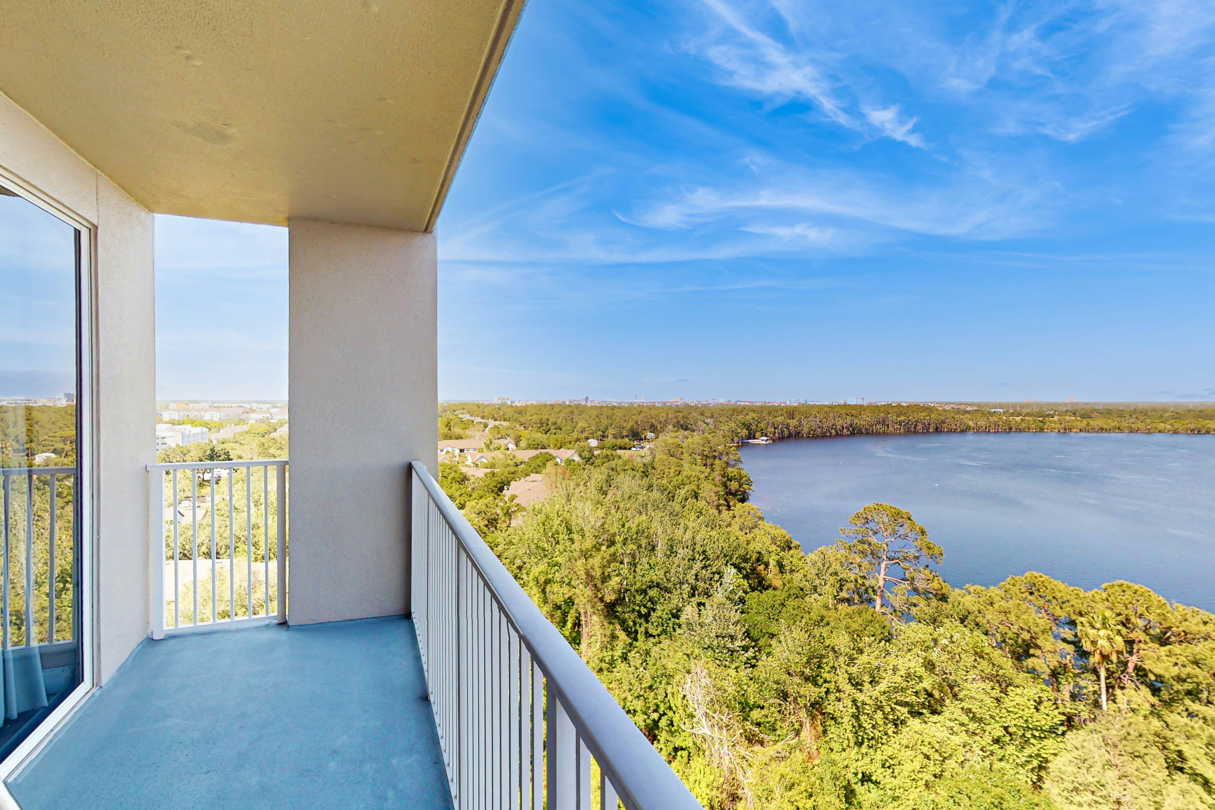 BLU113-13415-1-1001-2 - Blue Heron Beach Resort 1-1001