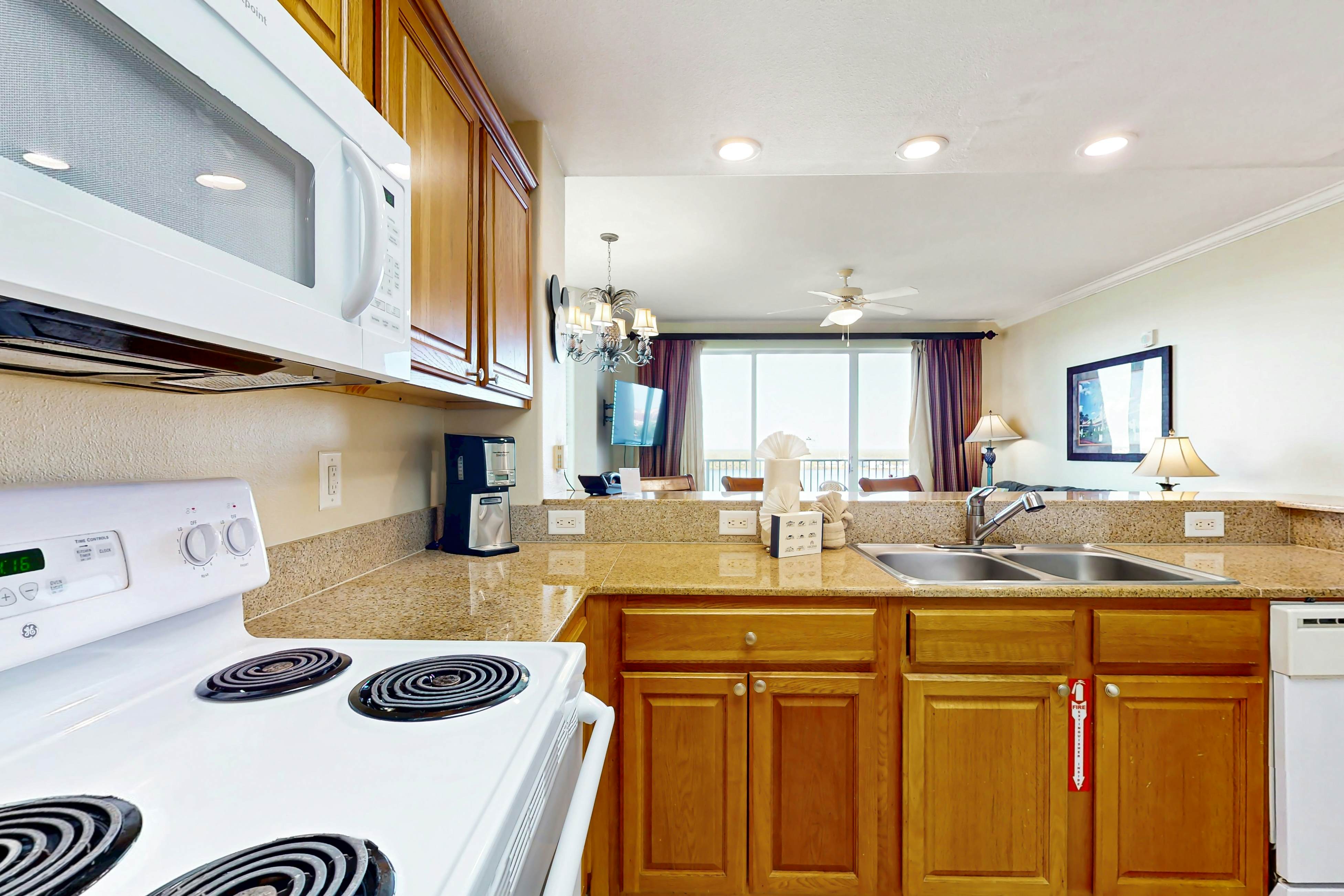 BLU113-13415-1-1001-2 - Blue Heron Beach Resort 1-1001