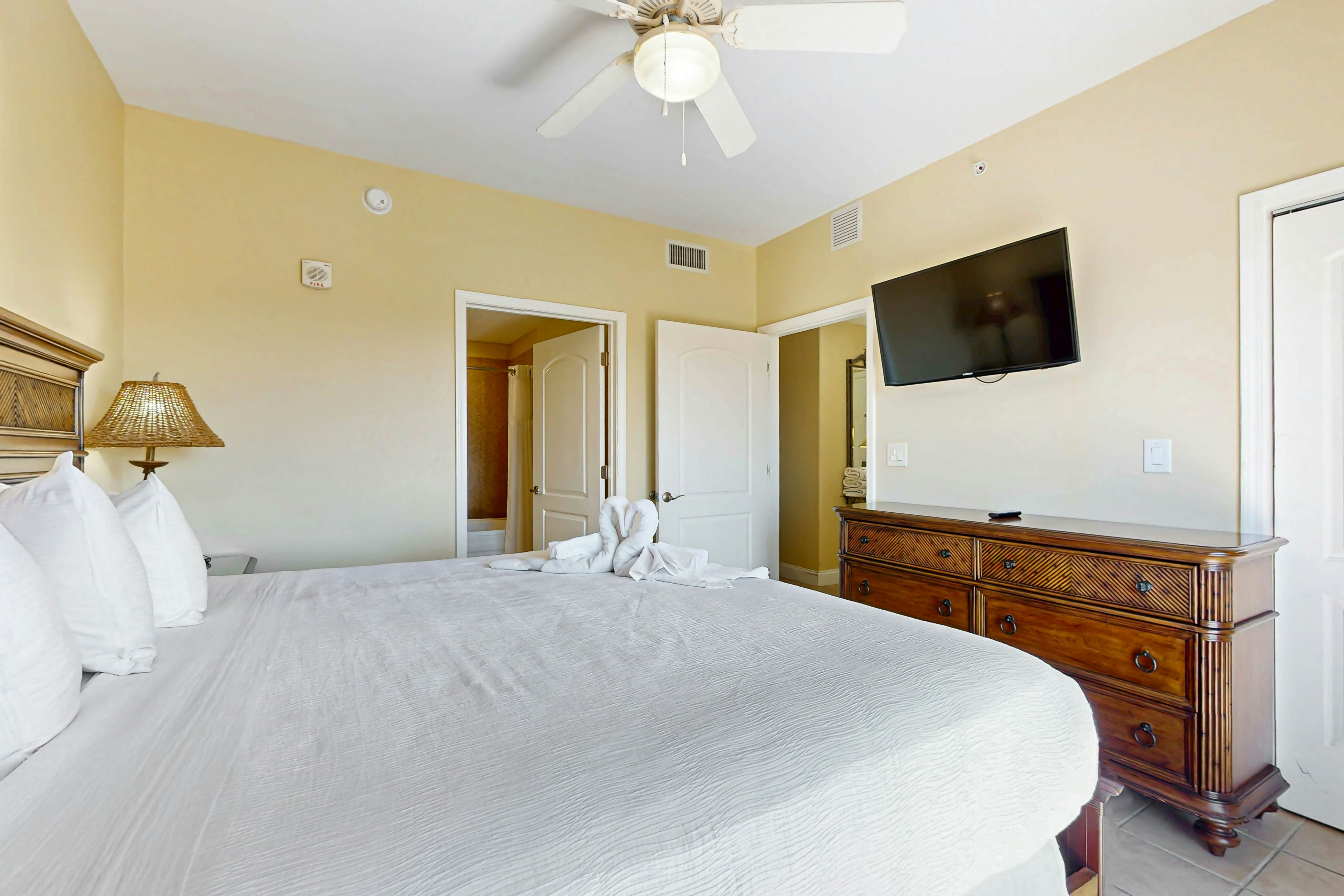 BLU113-13415-1-1001-2 - Blue Heron Beach Resort 1-1001