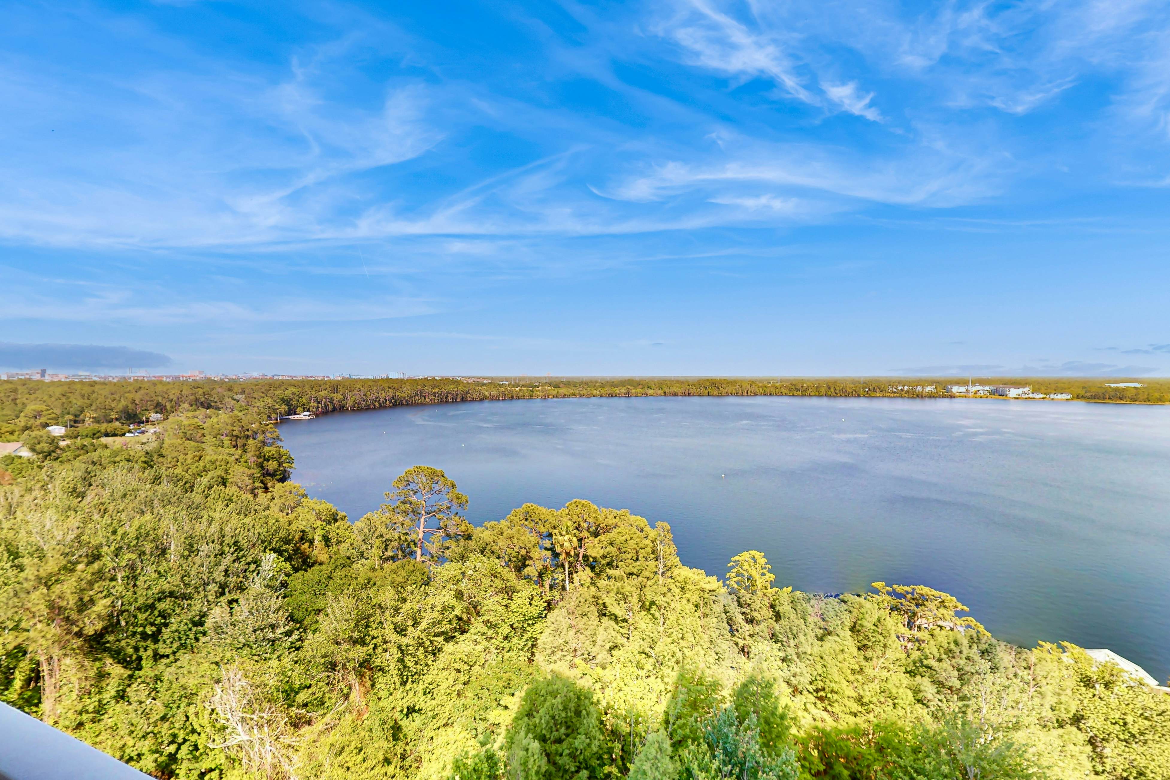 BLU113-13415-1-1001-2 - Blue Heron Beach Resort 1-1001
