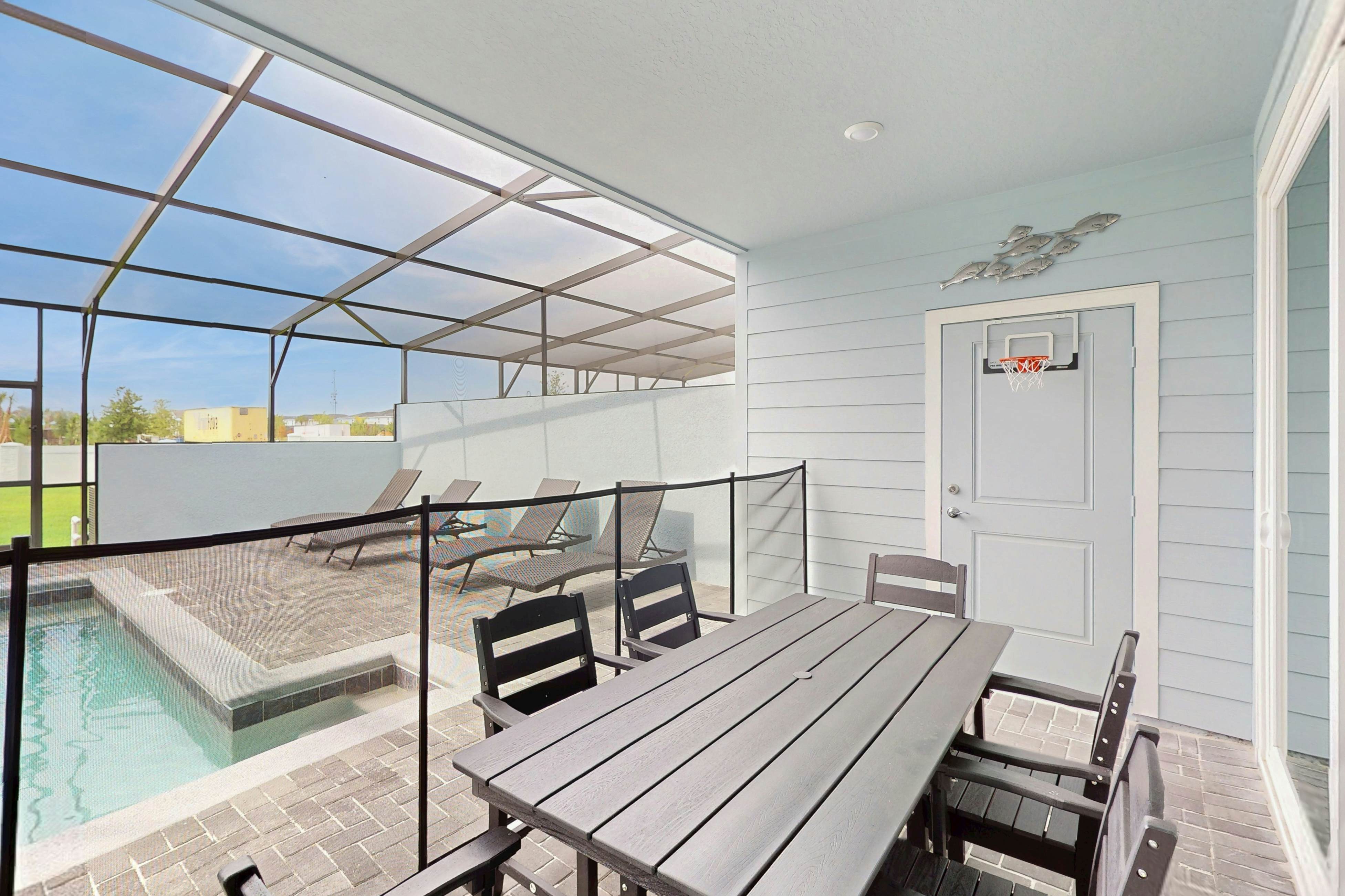 WC102-16124-5-P - Palm Haven