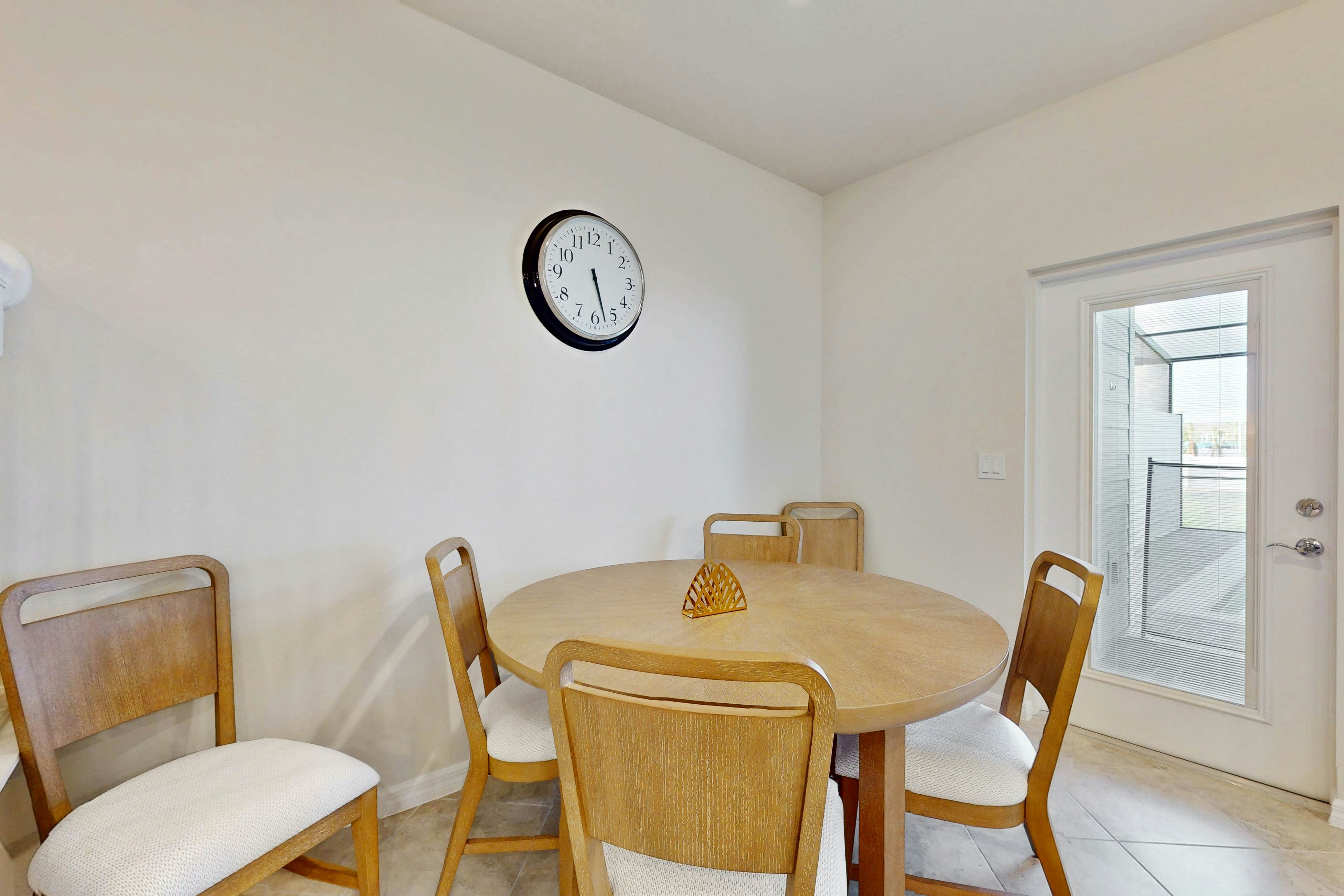 WC102-16124-5-P - Palm Haven