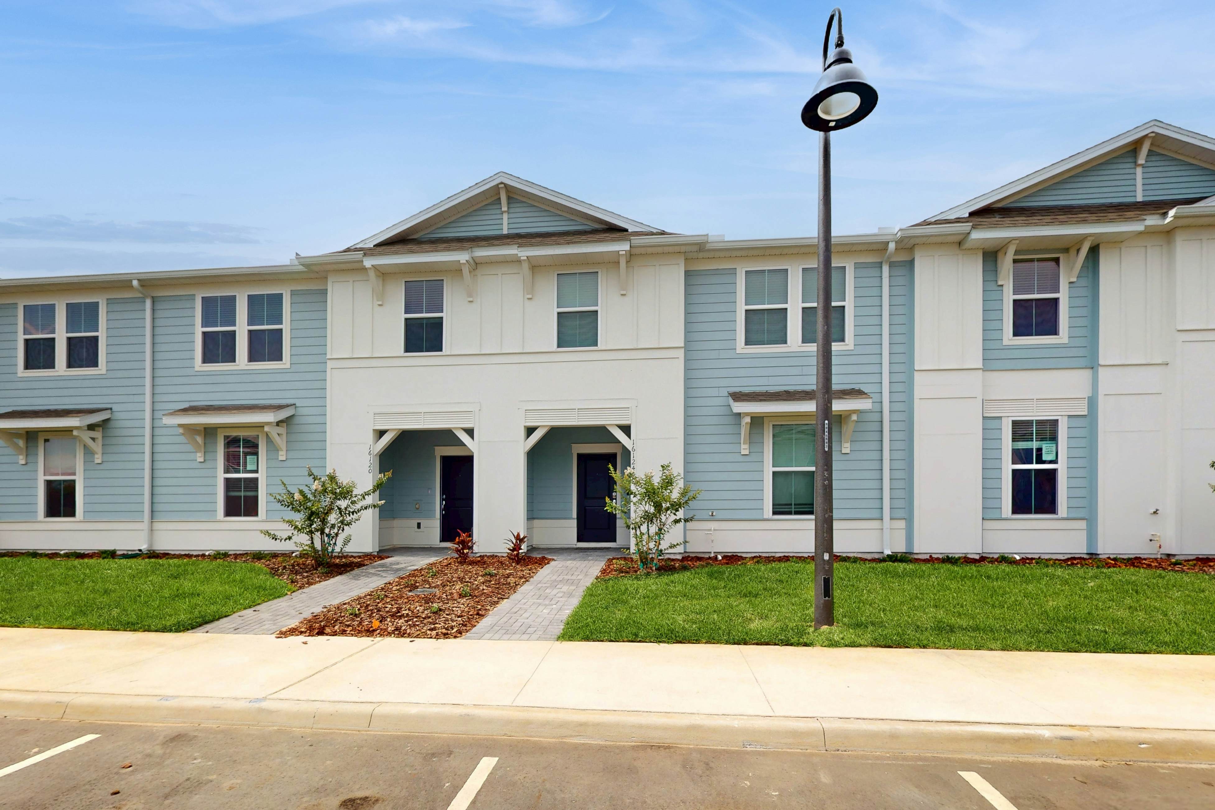 WC102-16124-5-P - Palm Haven