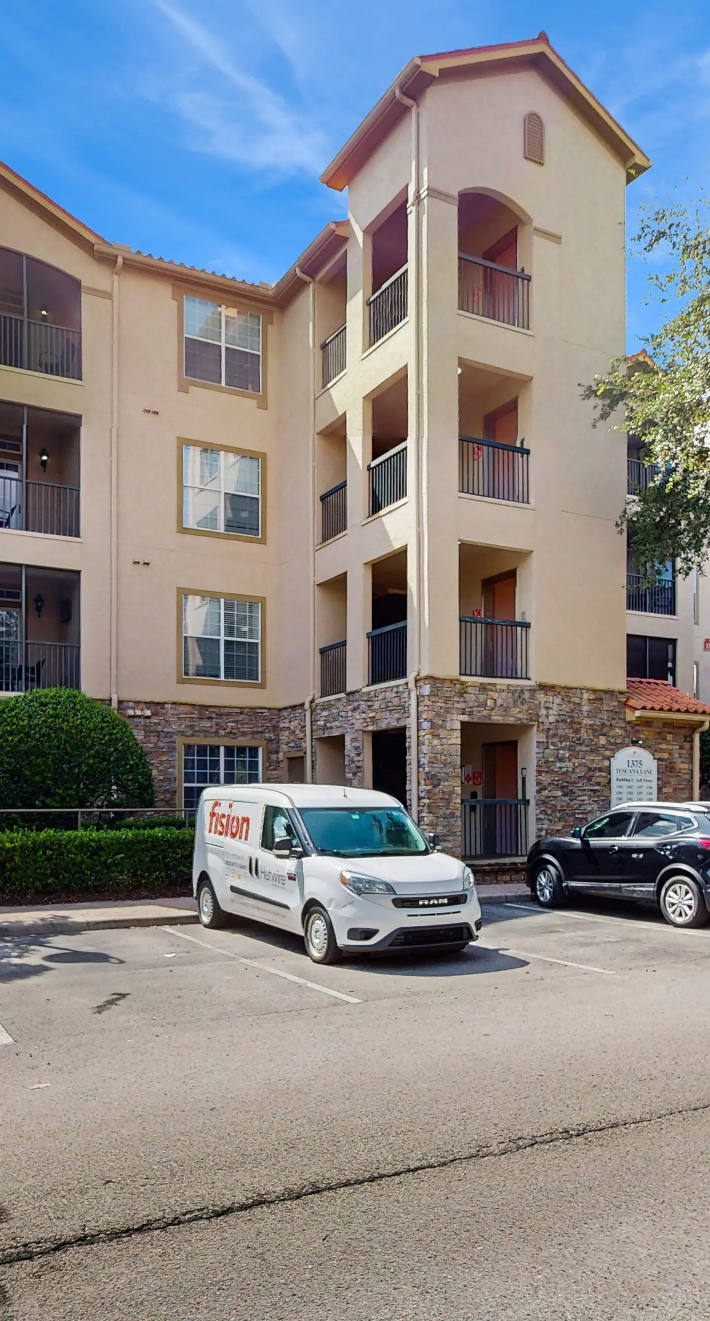 TUS111-1375-1102-2-Tuscan Dreams-Tuscana Resort