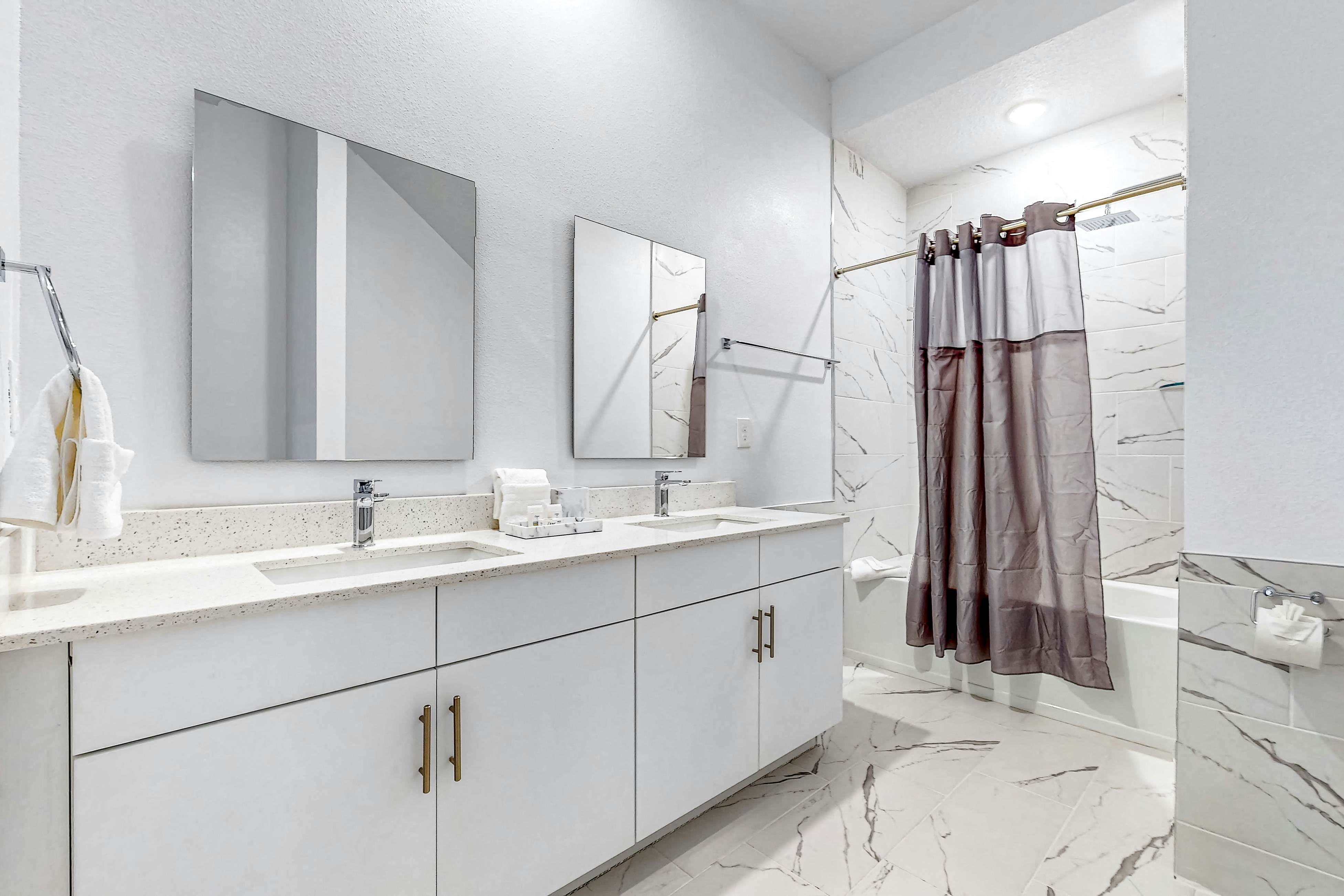 AZU109-264-5-P - Azur Resort 264