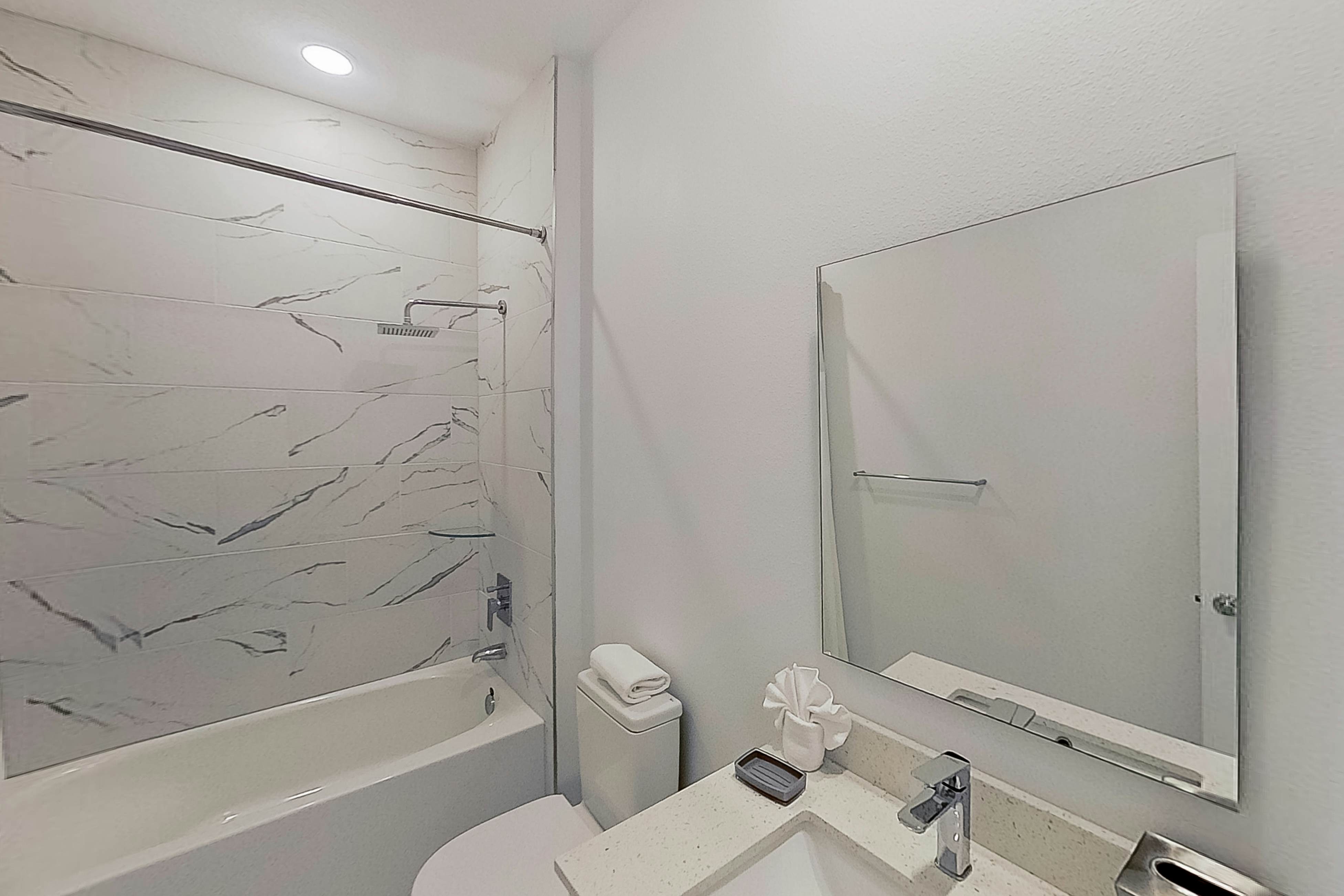 AZU101-293-4-P - Azur Resort 293