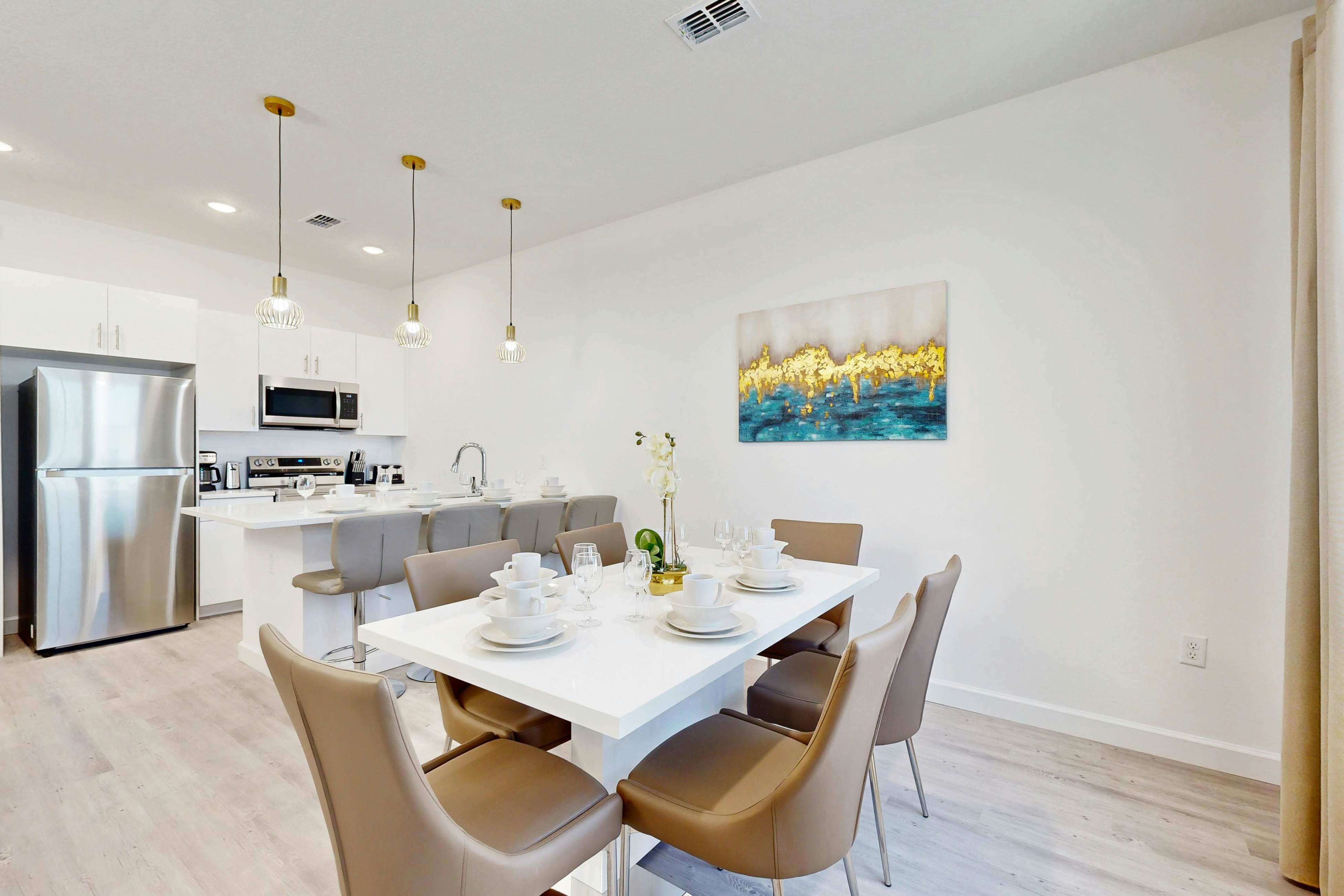 AZU103-232-3-S - Azur Resort  232