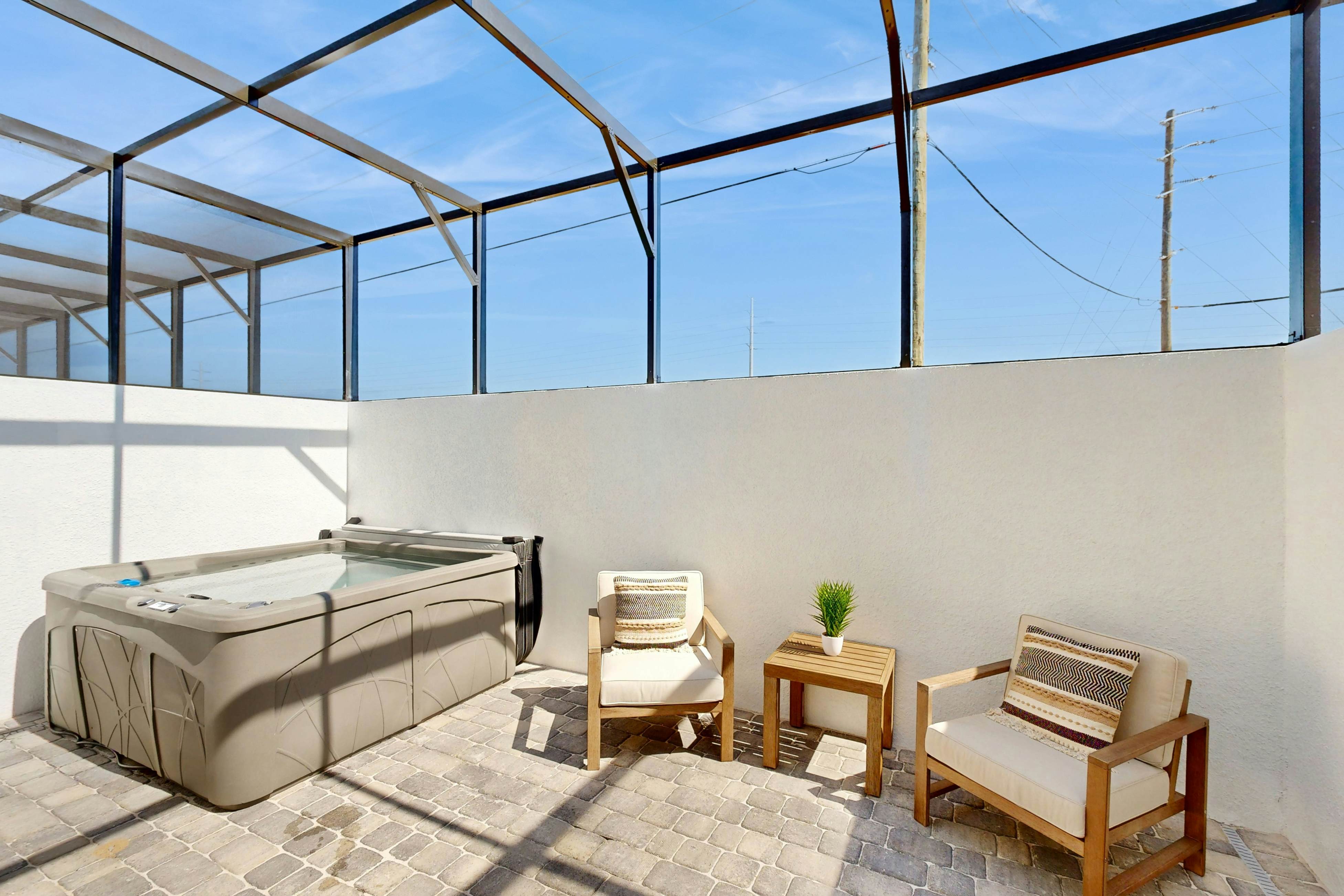 AZU103-232-3-S - Azur Resort  232