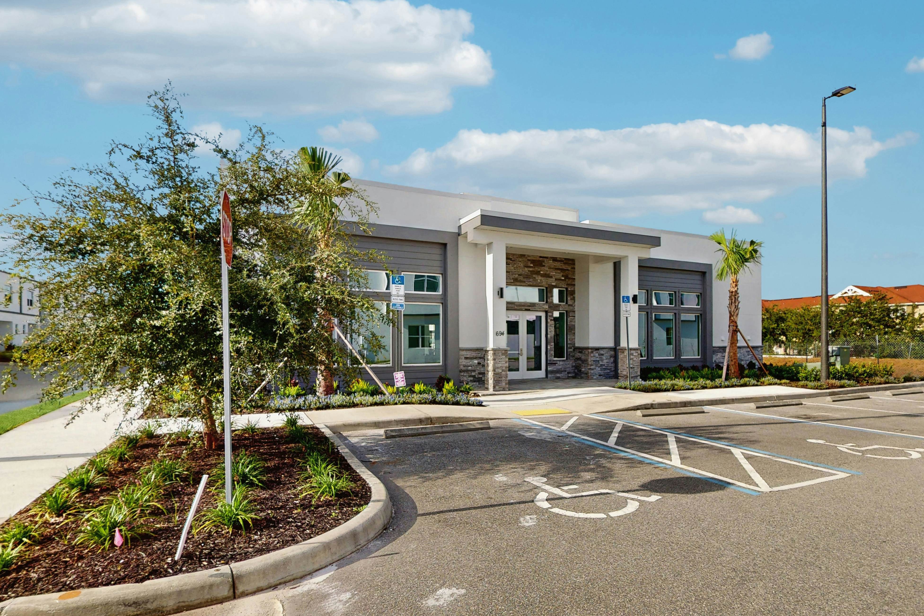 AZU103-232-3-S - Azur Resort  232