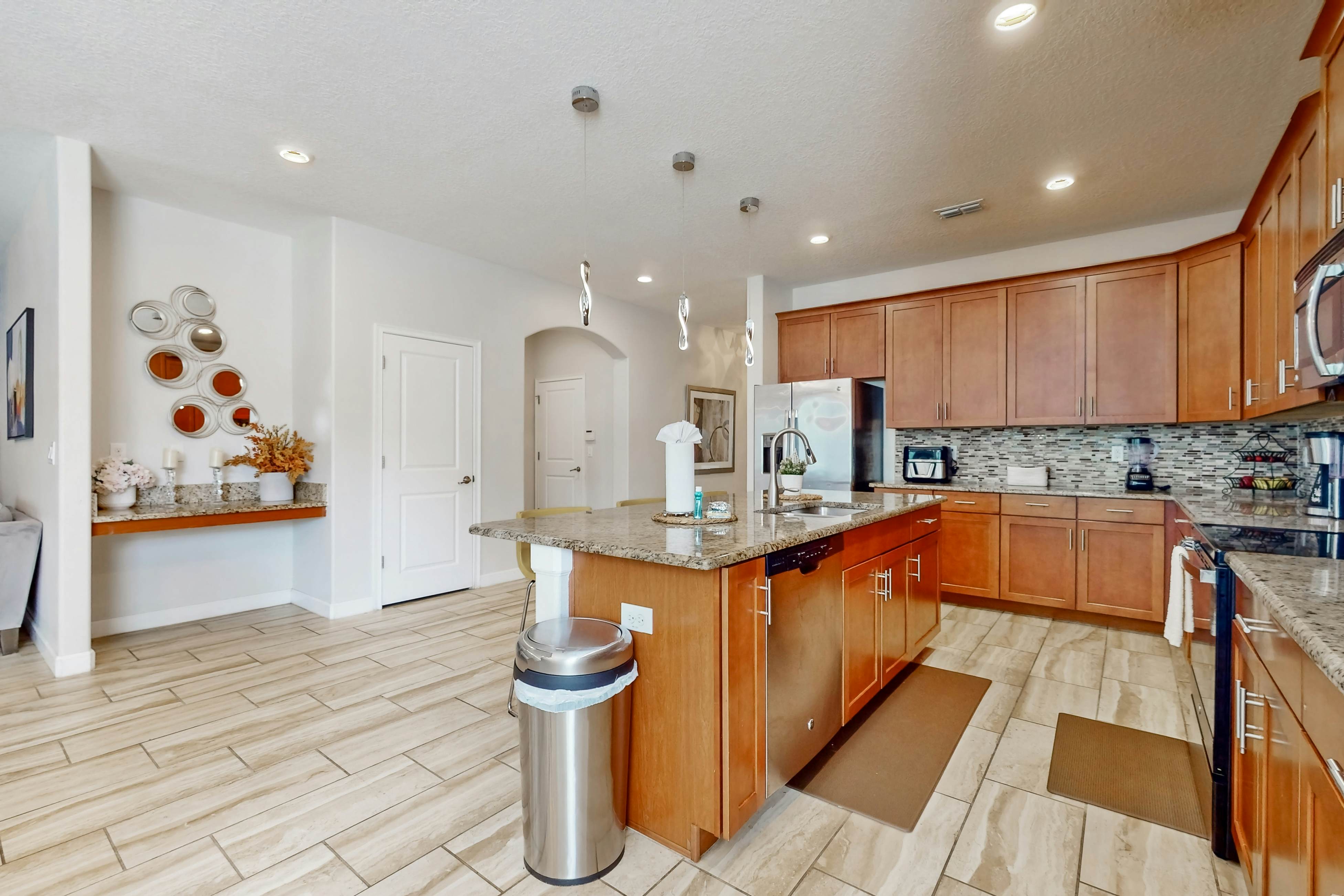 SOL115-5421-6-P-Solterra Getaway - Solterra