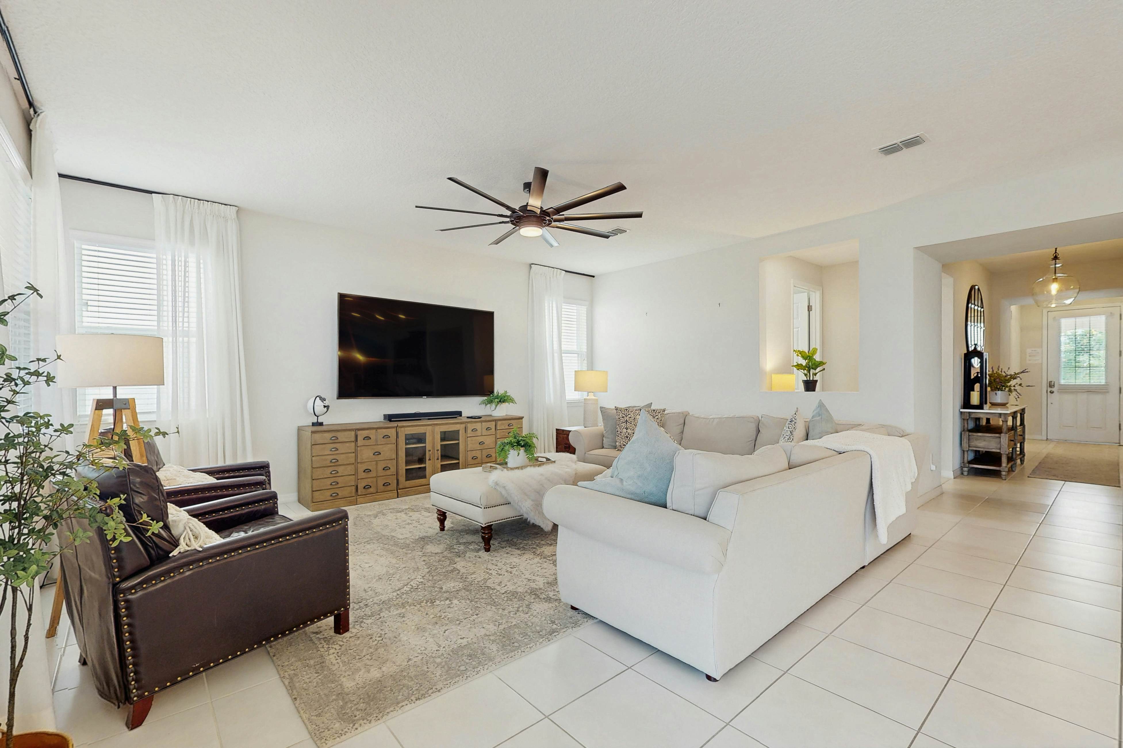 SLA114-9075-5-P - Sunshine State of Mind - Solara Resort