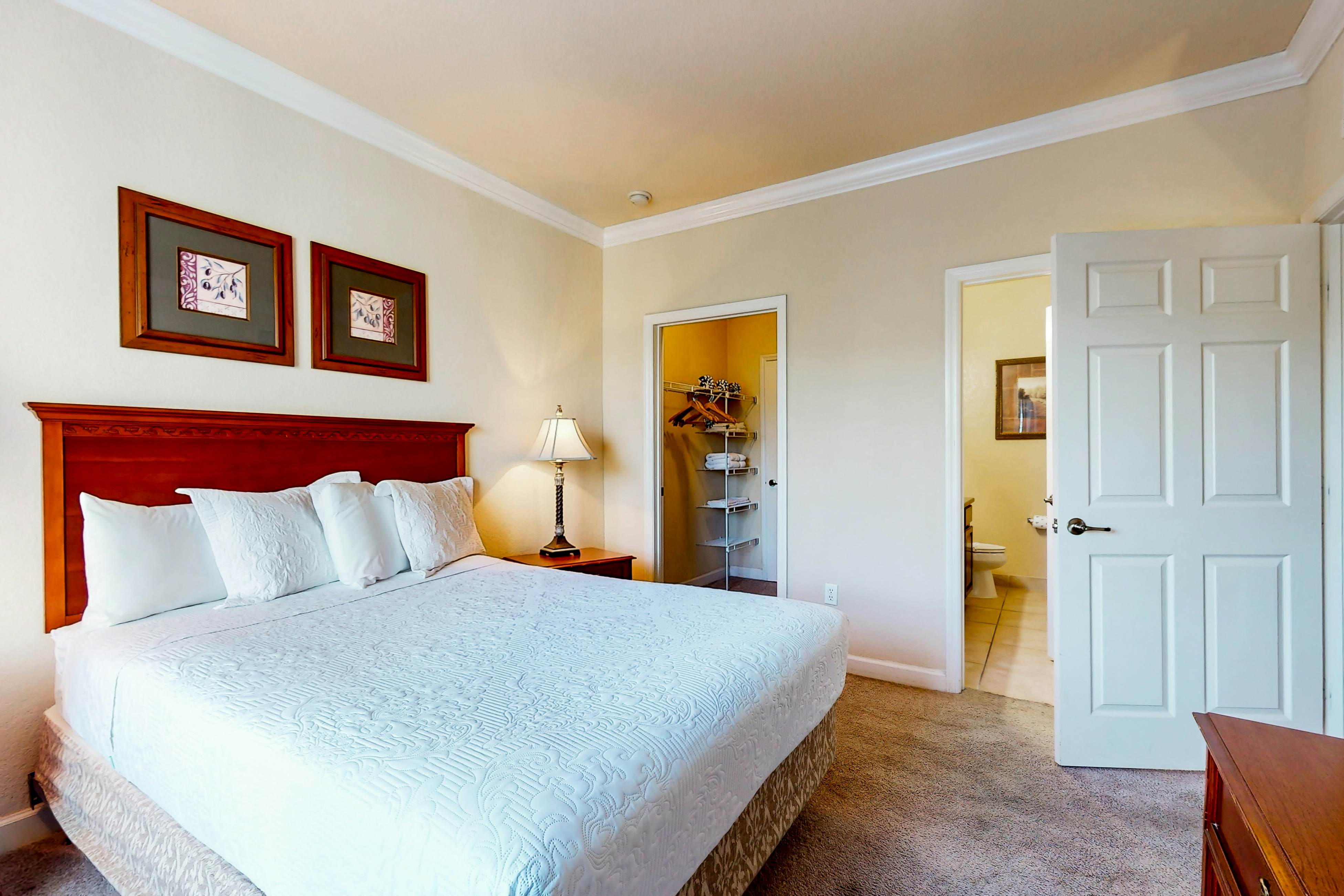 TUS103-1370-5407-2-Tuscan Sunset - Tuscana Resort