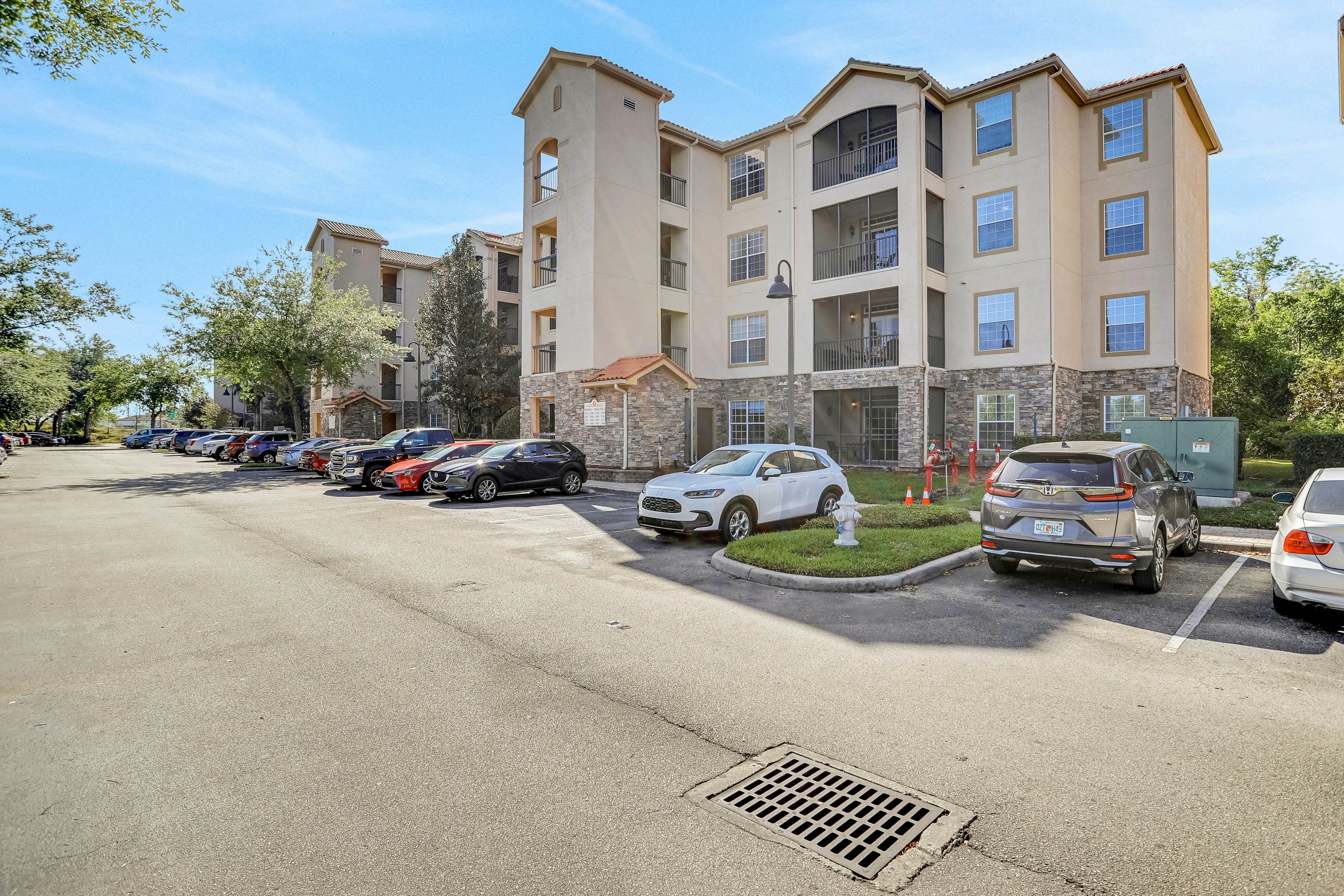 TUS103-1370-5407-2-Tuscan Sunset - Tuscana Resort