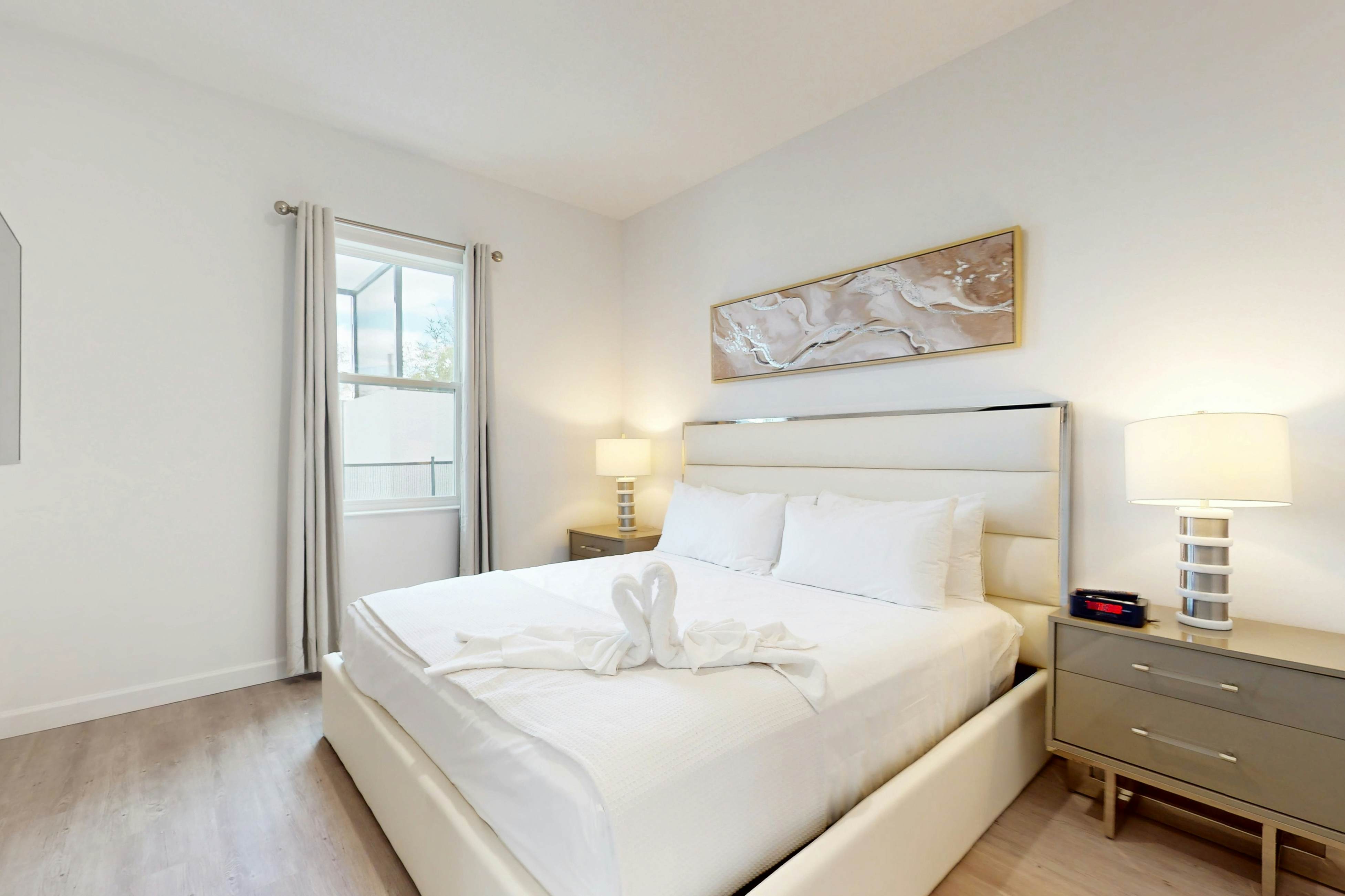 AZU105-360-5-P - Azur Epic Escape