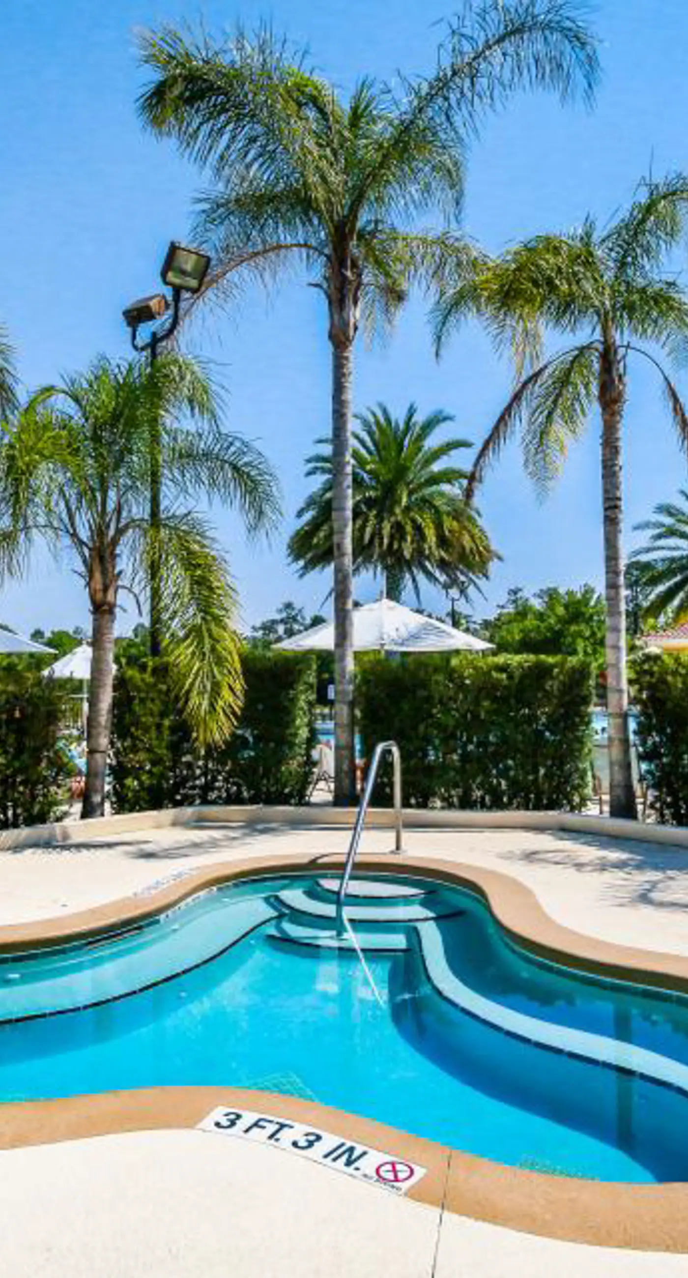 OAK103-2825-3 - Lakefront Resort Condo with Shared Hot Tub and Pool, 2 miles from Disney