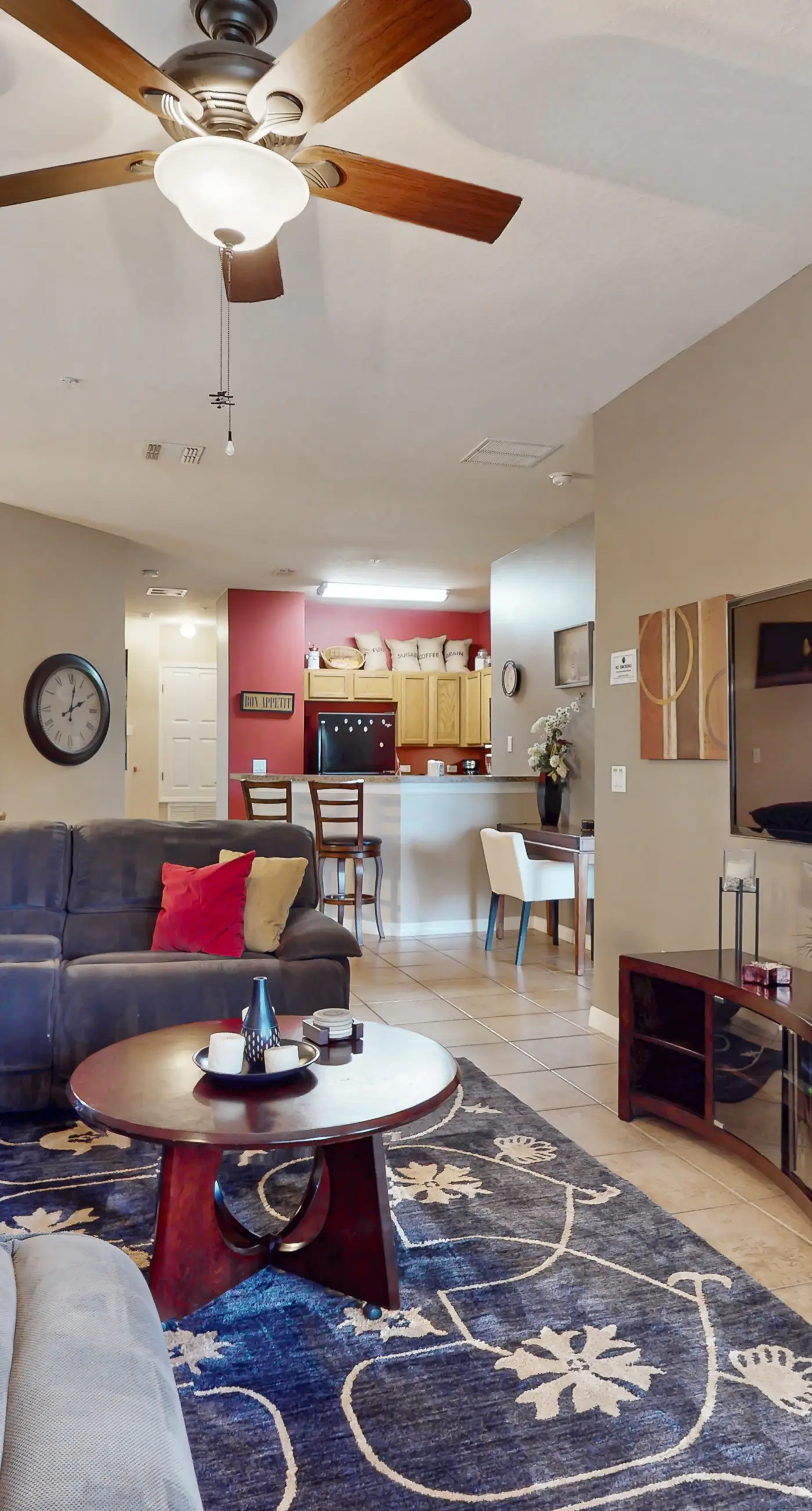 OAK103-2825-3 - Lakefront Resort Condo with Shared Hot Tub and Pool, 2 miles from Disney