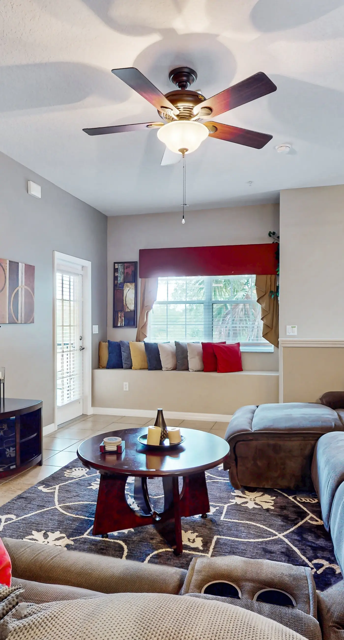 OAK103-2825-3 - Lakefront Resort Condo with Shared Hot Tub and Pool, 2 miles from Disney