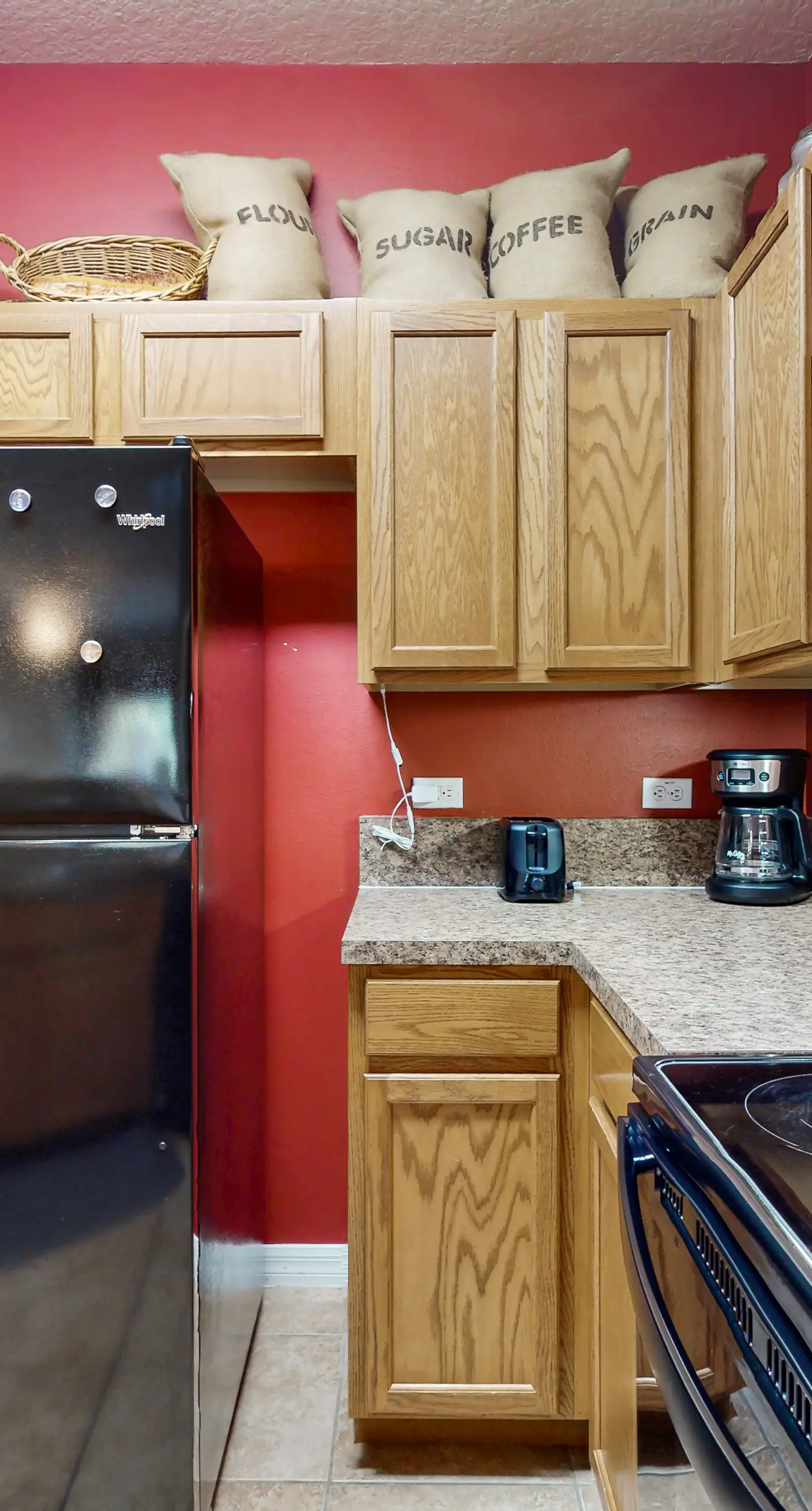 OAK103-2825-3 - Lakefront Resort Condo with Shared Hot Tub and Pool, 2 miles from Disney