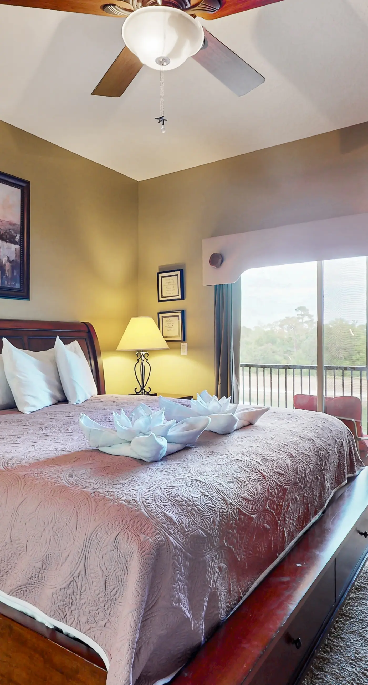 OAK103-2825-3 - Lakefront Resort Condo with Shared Hot Tub and Pool, 2 miles from Disney