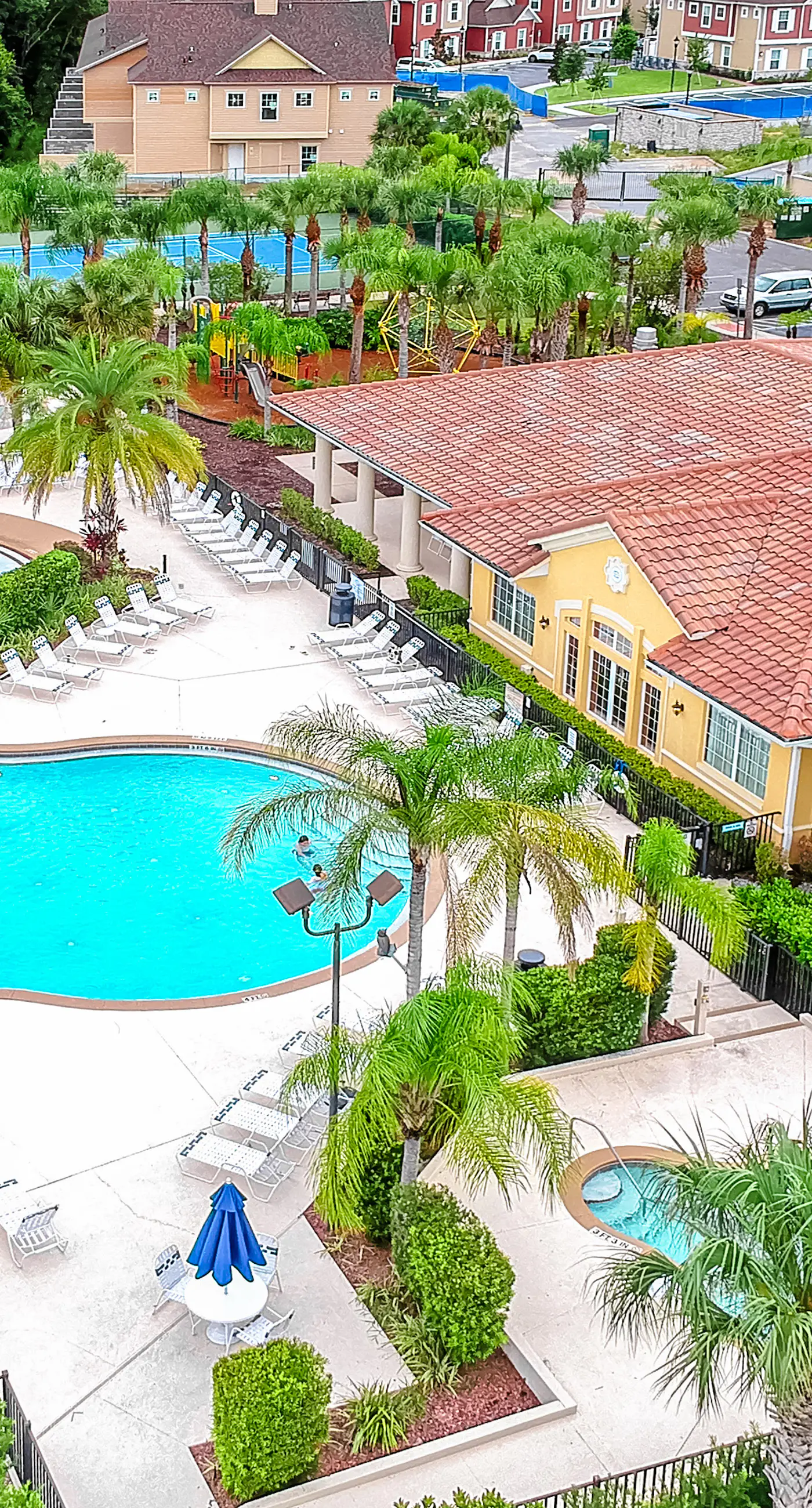OAK103-2825-3 - Lakefront Resort Condo with Shared Hot Tub and Pool, 2 miles from Disney