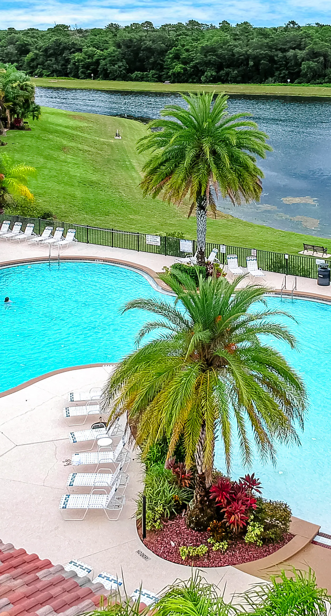 OAK103-2825-3 - Lakefront Resort Condo with Shared Hot Tub and Pool, 2 miles from Disney