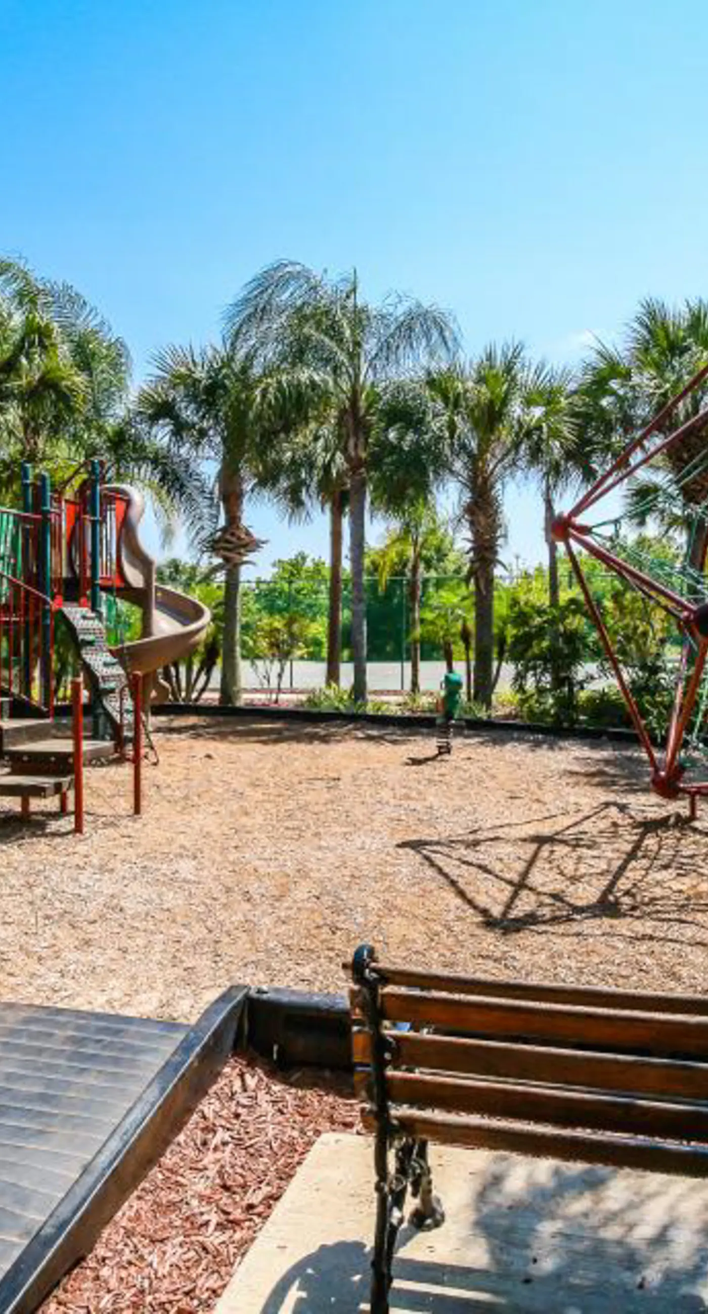 OAK103-2825-3 - Lakefront Resort Condo with Shared Hot Tub and Pool, 2 miles from Disney