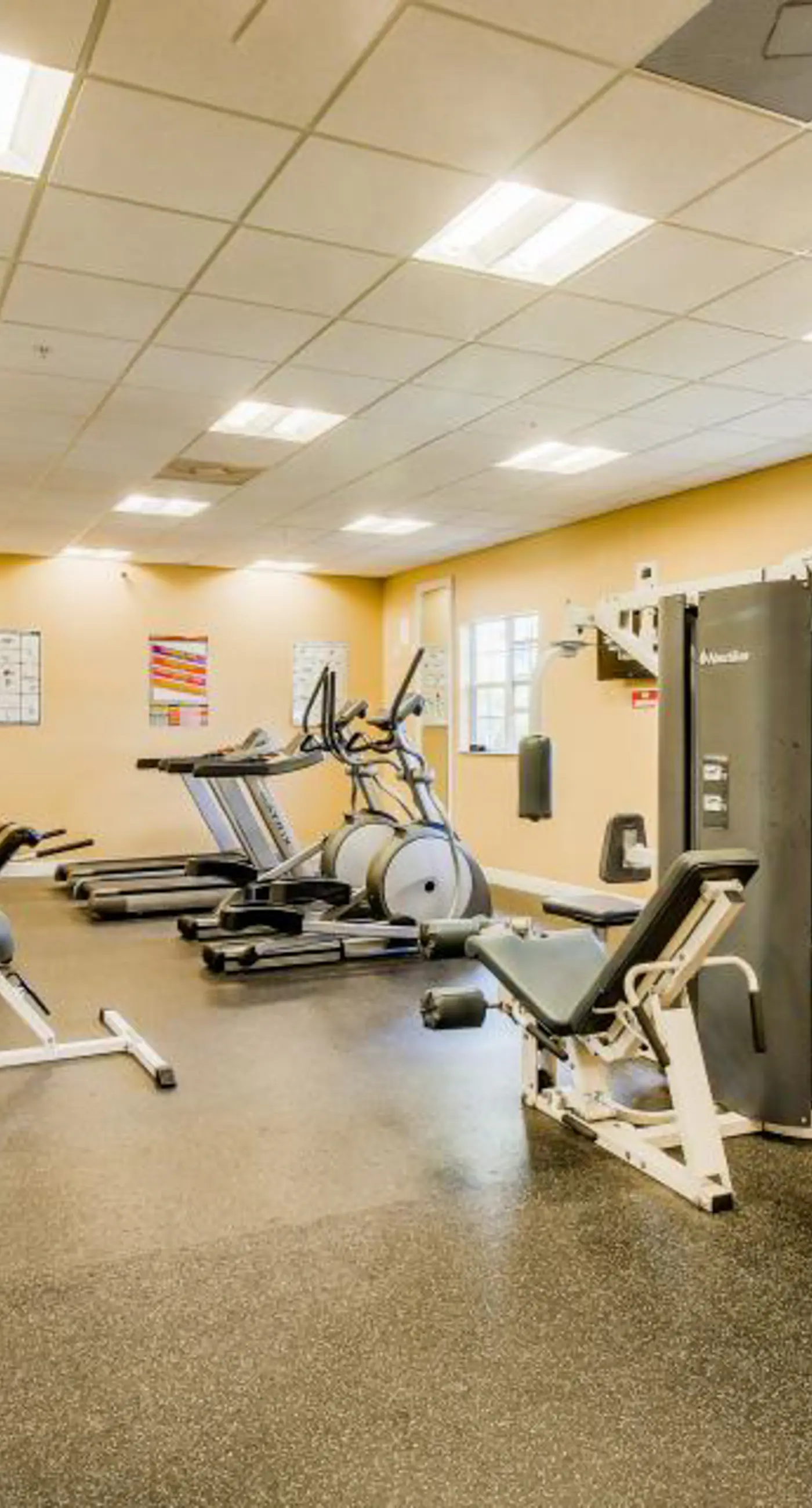 OAK103-2825-3 - Lakefront Resort Condo with Shared Hot Tub and Pool, 2 miles from Disney