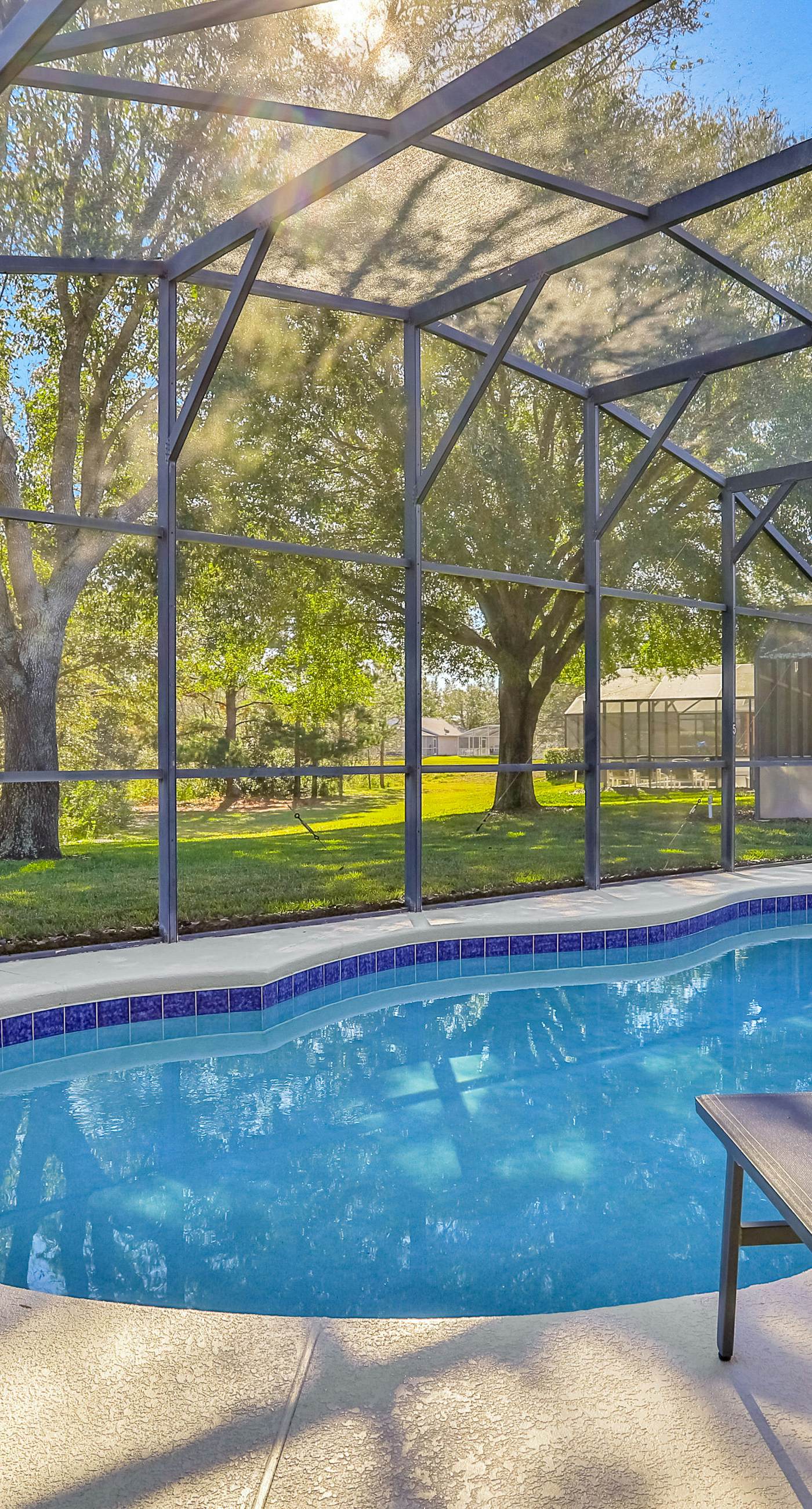 FCA106-17506-3-GP - Warm Welcomes on Woodcrest