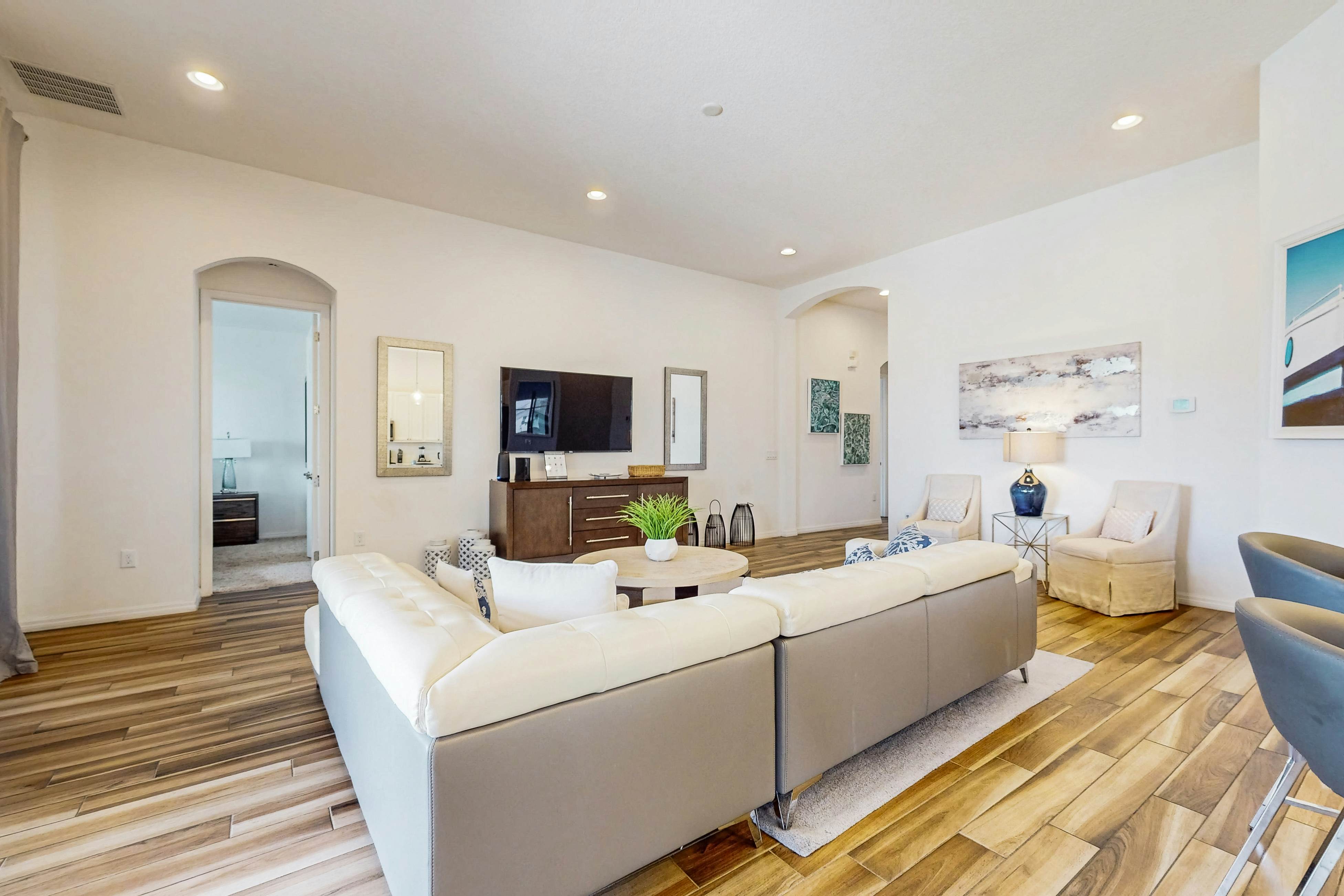 SOL110-6136-5-GP-Lakeside Living