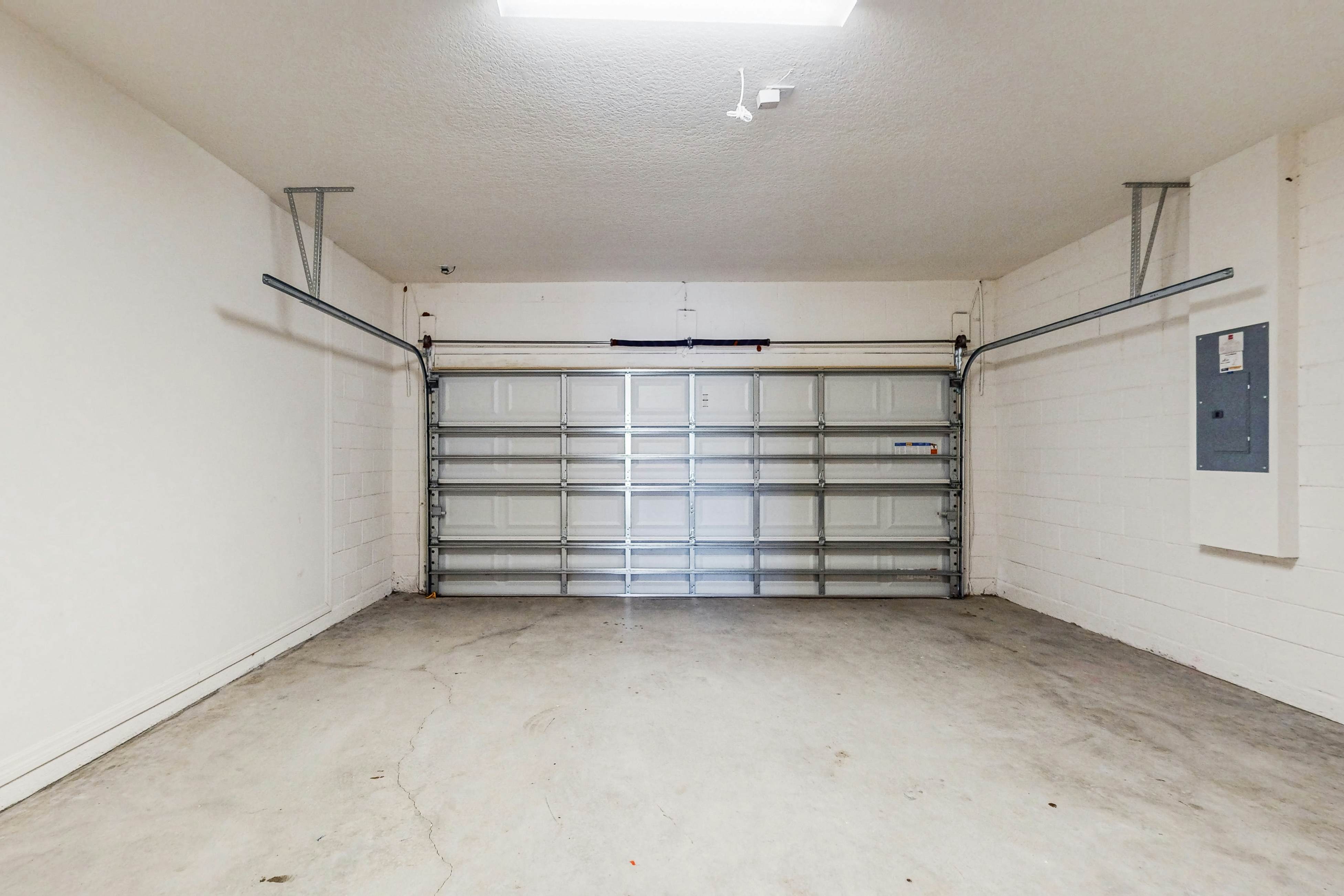 SOL110-6136-5-GP-Lakeside Living