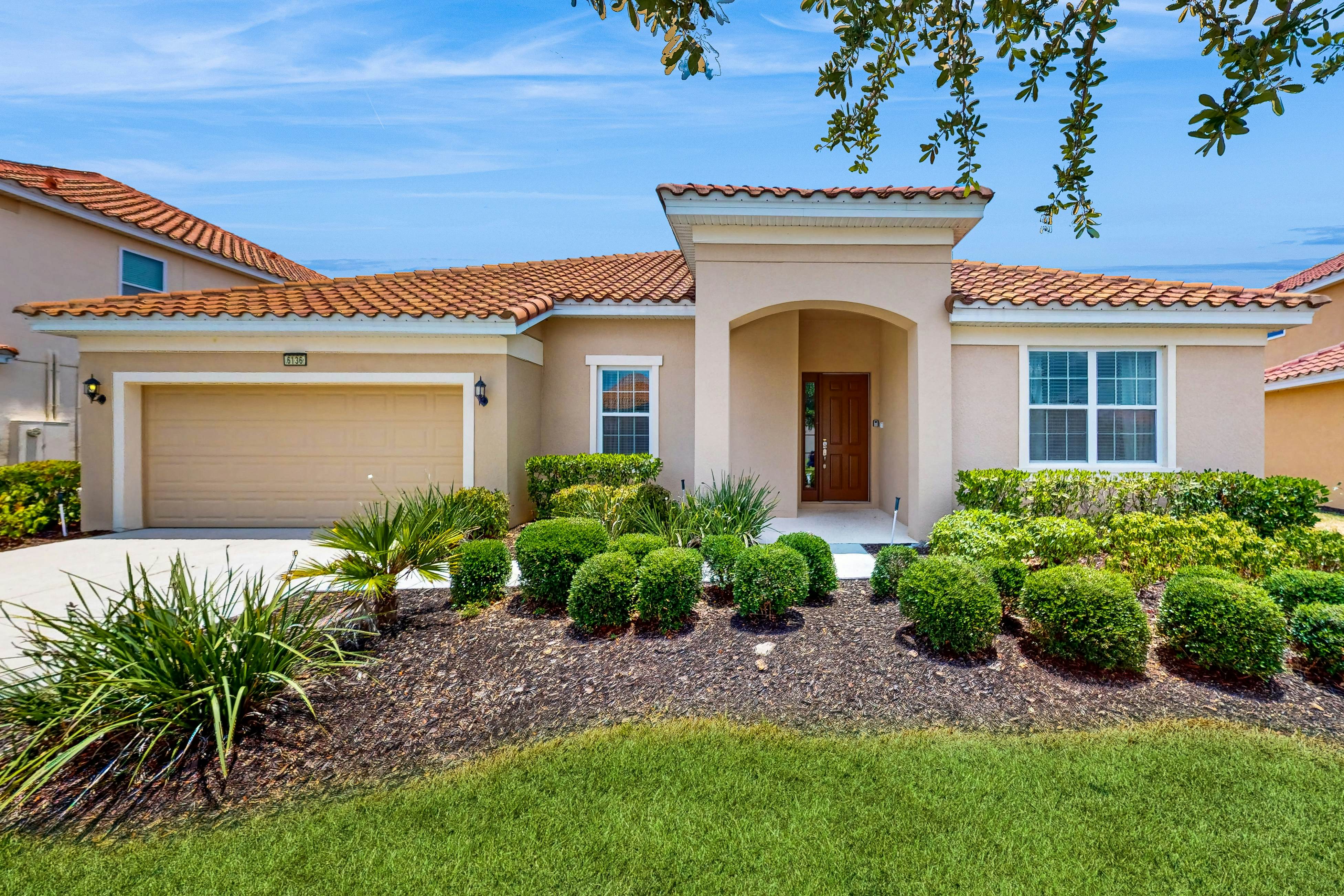 SOL110-6136-5-GP-Lakeside Living