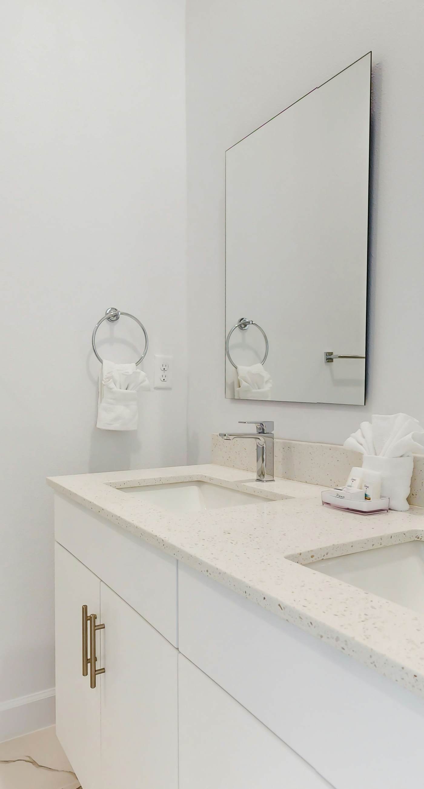 AZU119-332-5-P-Azur Resort  332