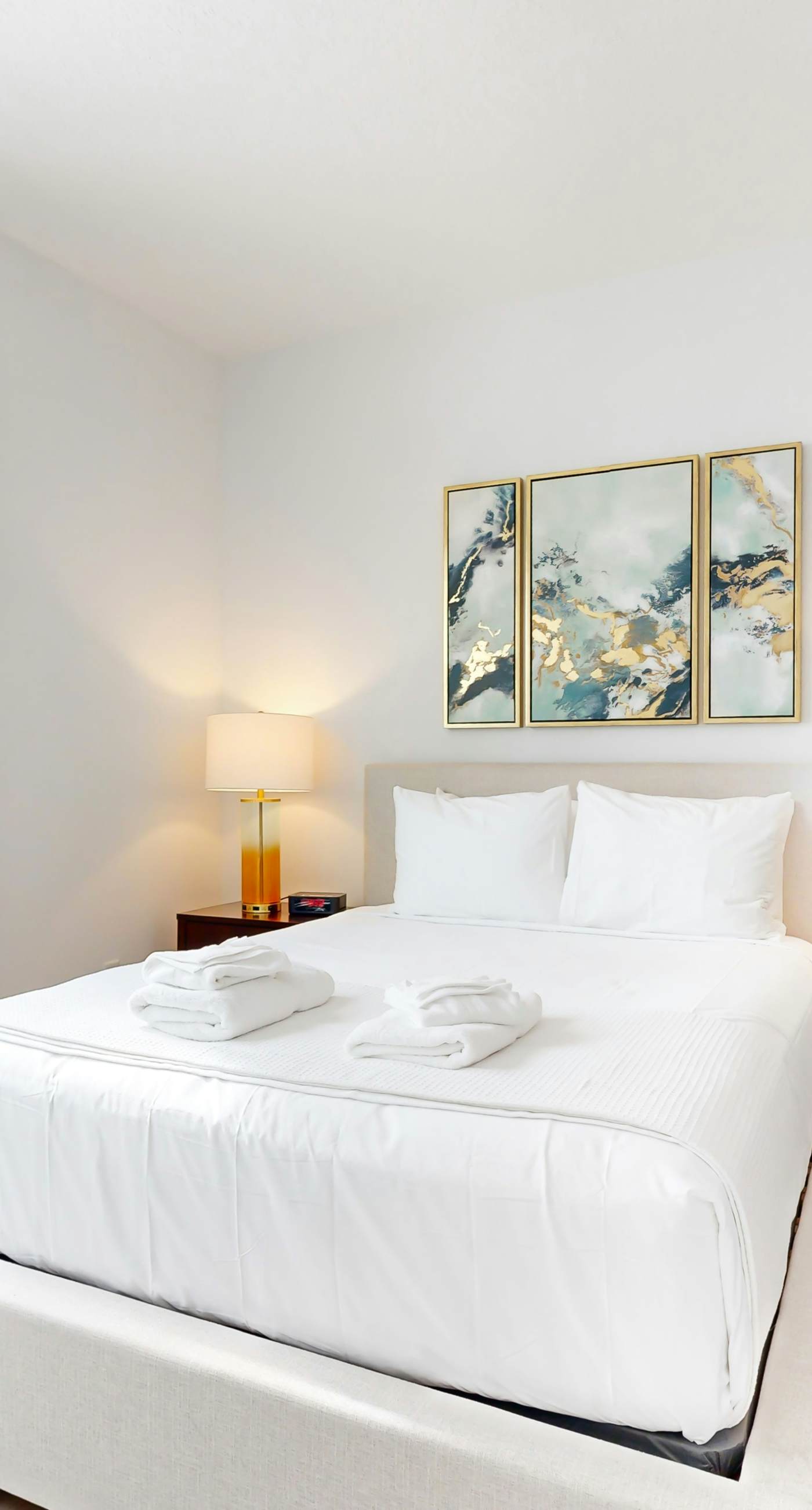 AZU119-332-5-P-Azur Resort  332