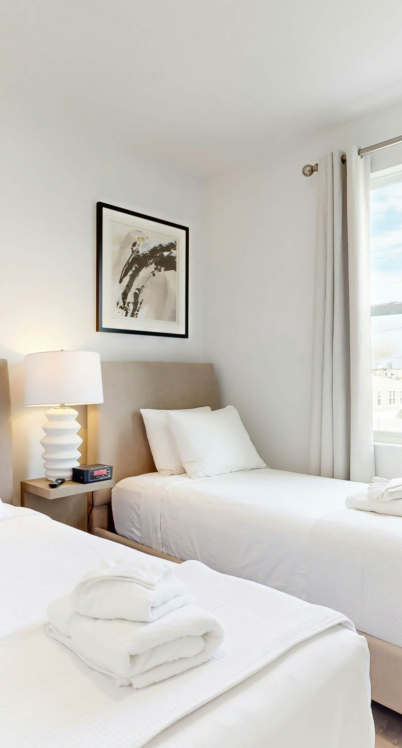 AZU119-332-5-P-Azur Resort  332