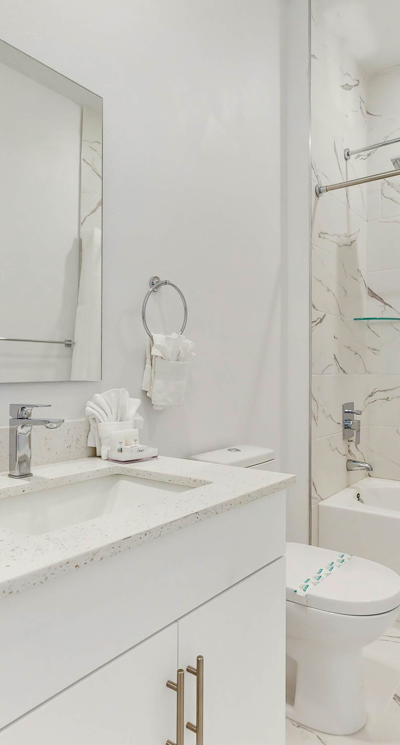 AZU119-332-5-P-Azur Resort  332