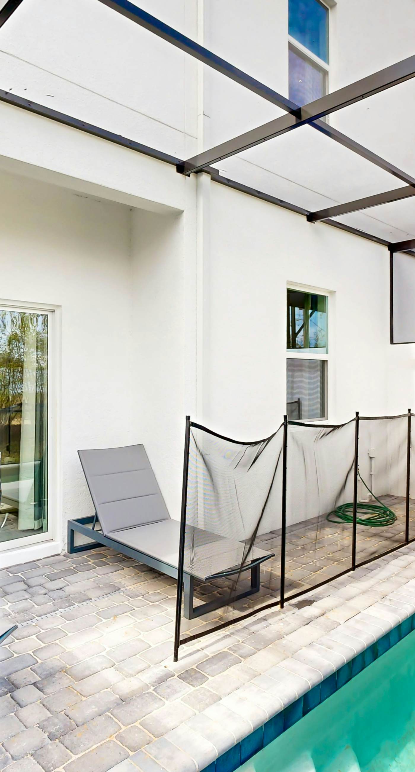 AZU119-332-5-P-Azur Resort  332